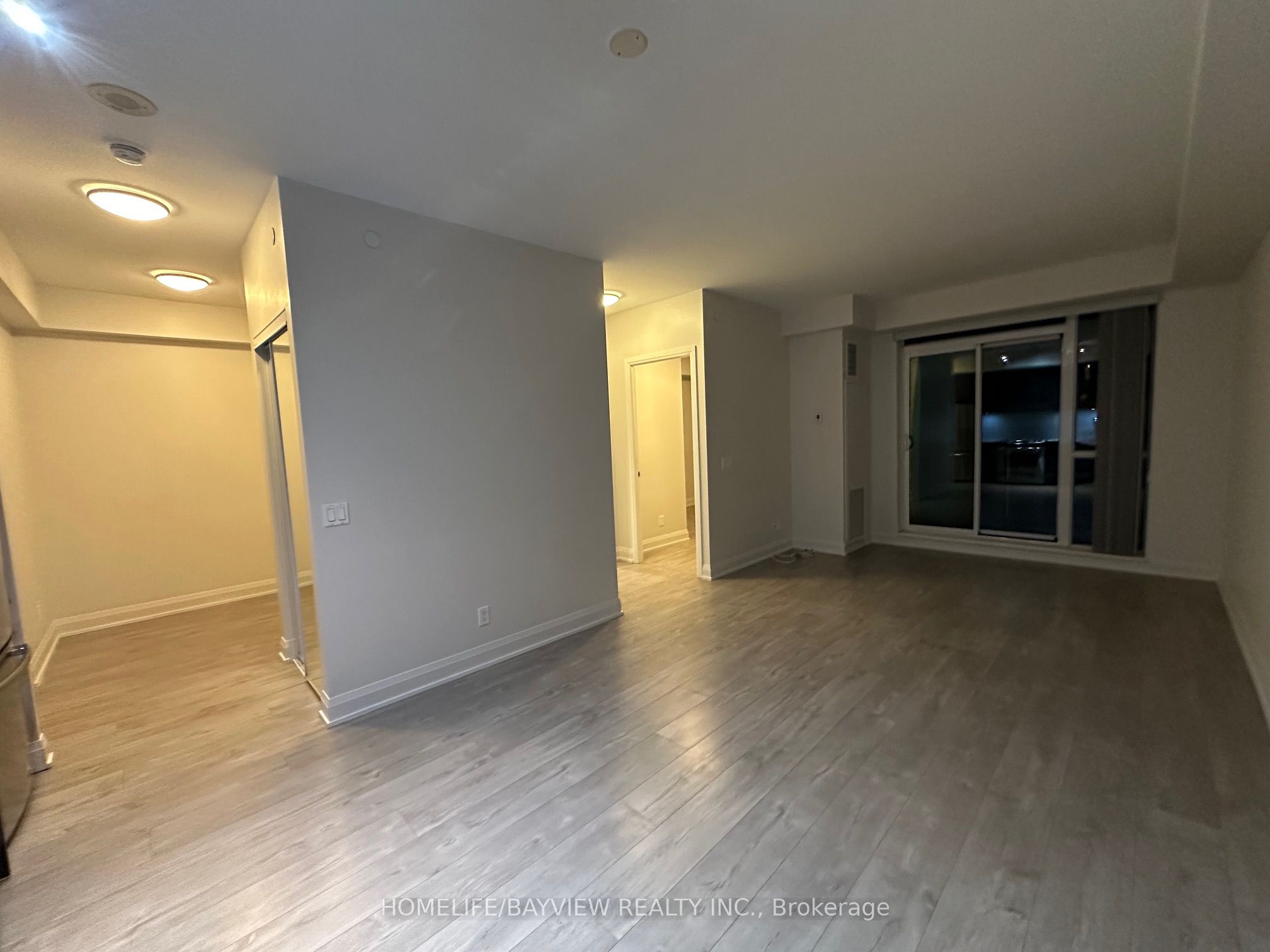110 Marine Parade Drive 310, Toronto, ON M8V 0B9 photo 4