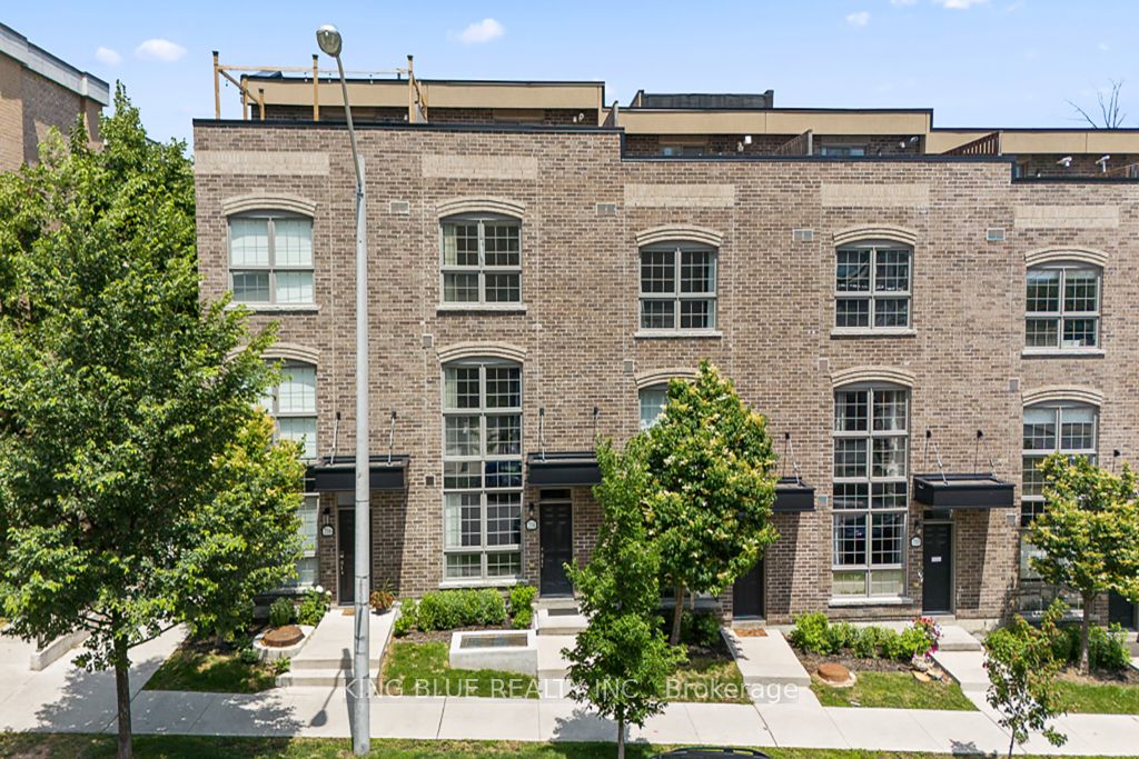 214 Brandon Avenue, Toronto, ON M6H 2E1