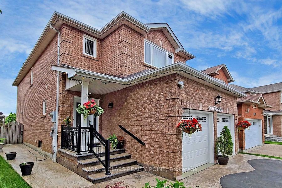 6136 Ford Road, Mississauga, ON L5V 1X1