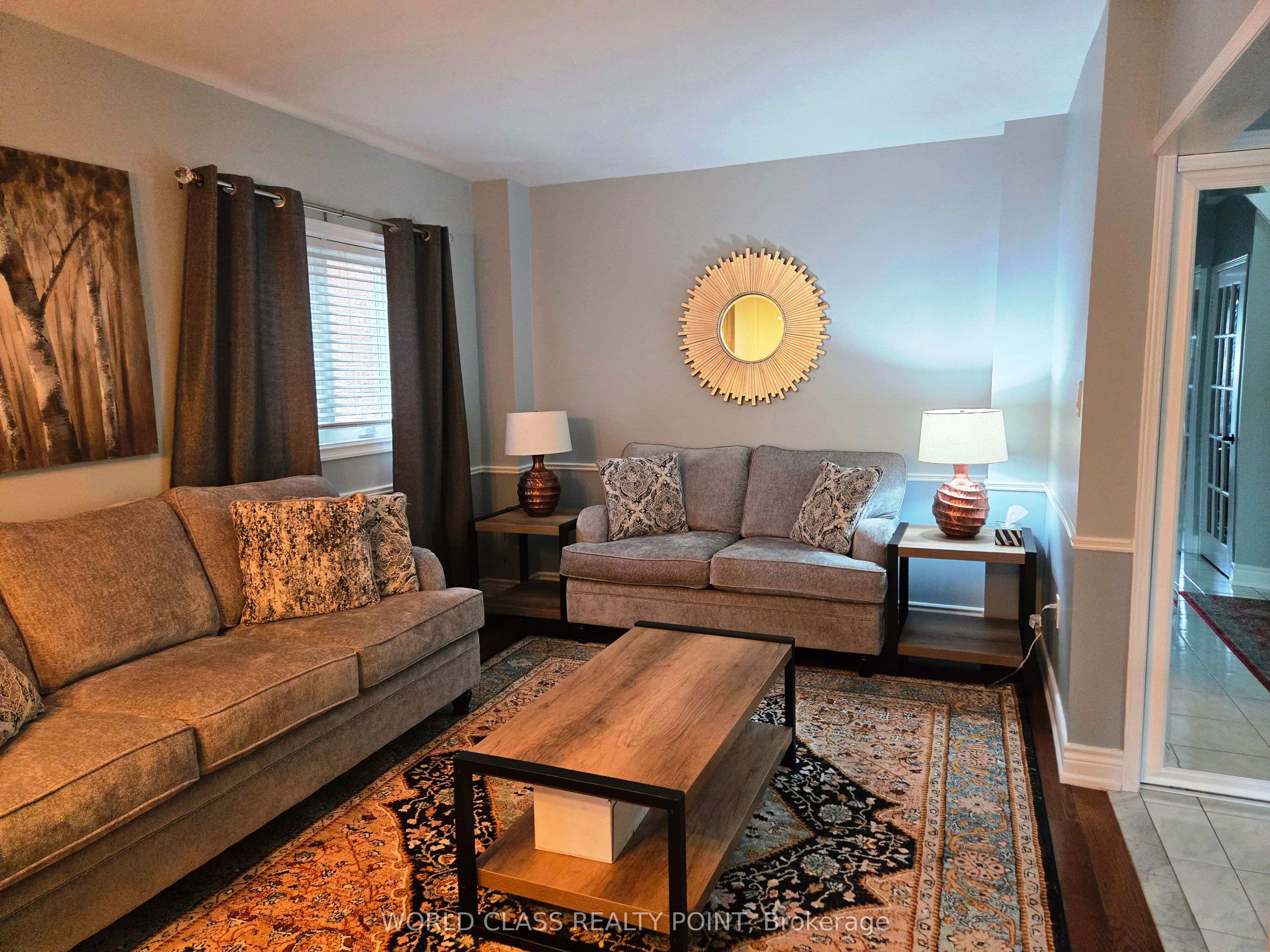 6136 Ford Road, Mississauga, ON L5V 1X1 photo 3