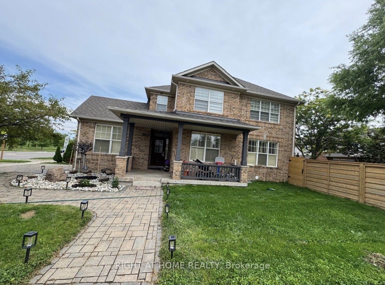 2956 Westoak Trails Boulevard, Oakville, ON L6M 4S6