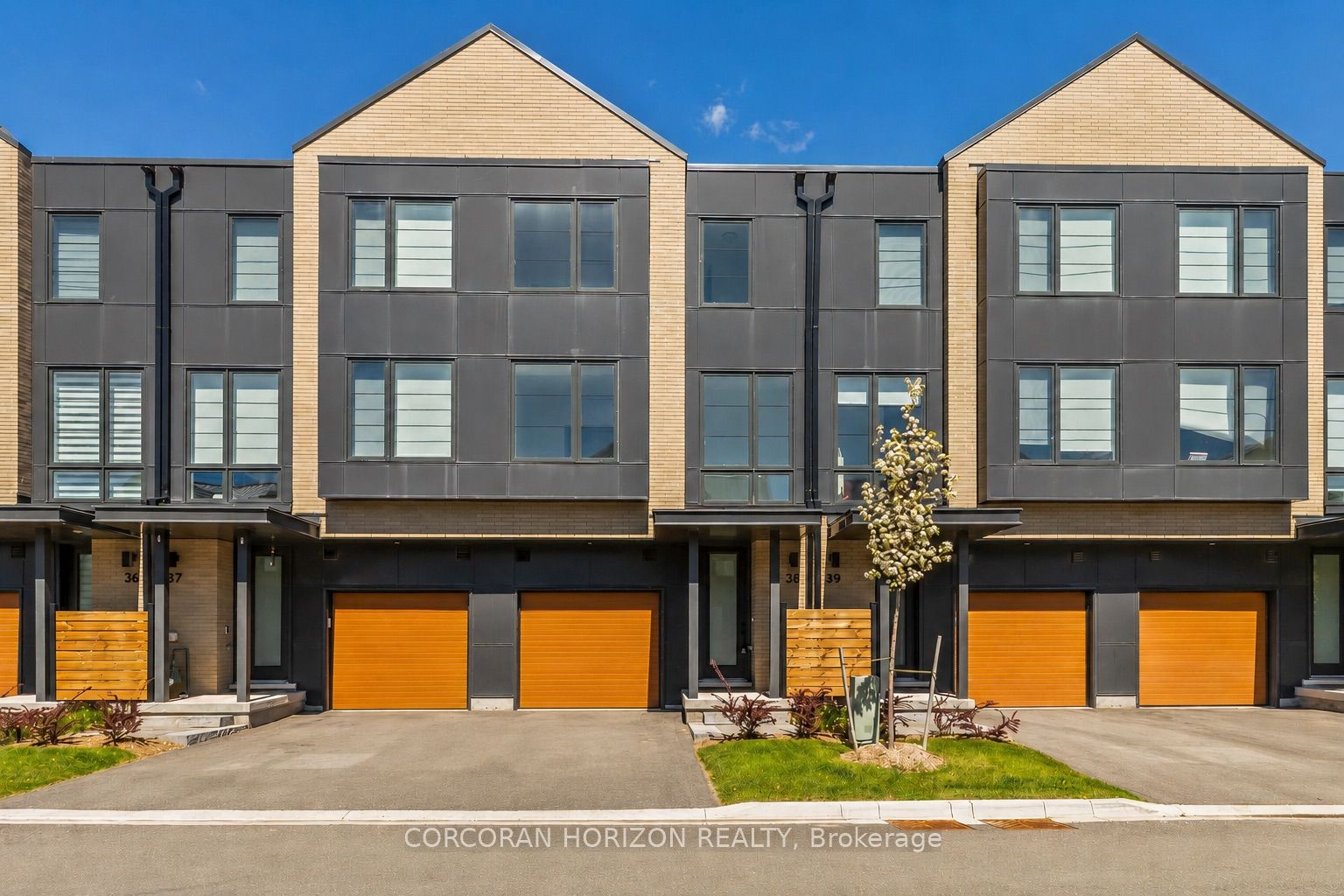 2273 Turnberry Road 38, Burlington, ON L7M 2B2