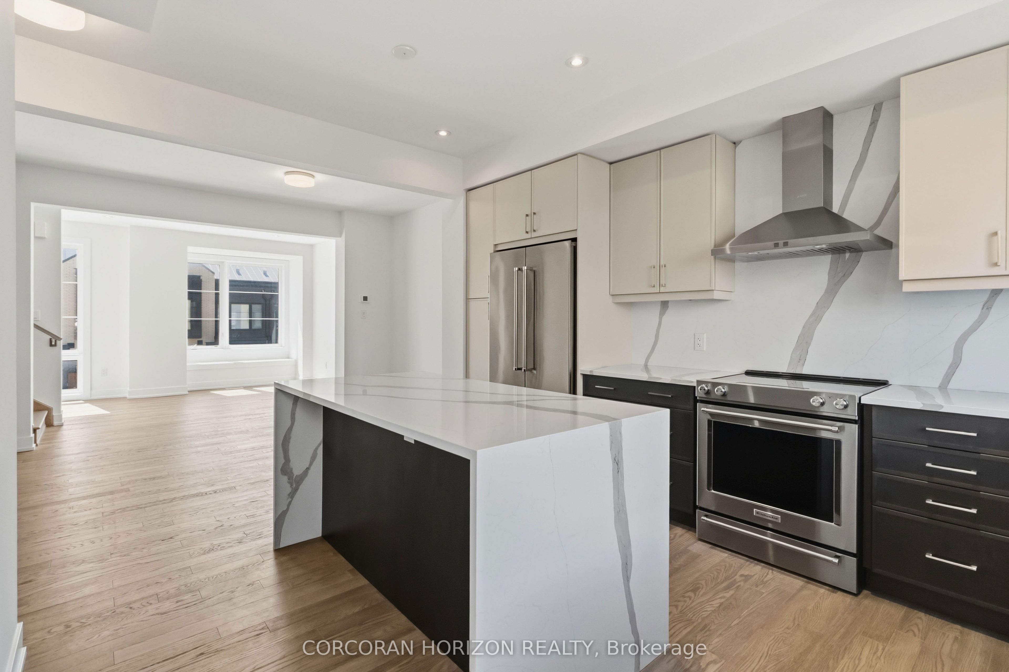 2273 Turnberry Road 38, Burlington, ON L7M 2B2 photo 2