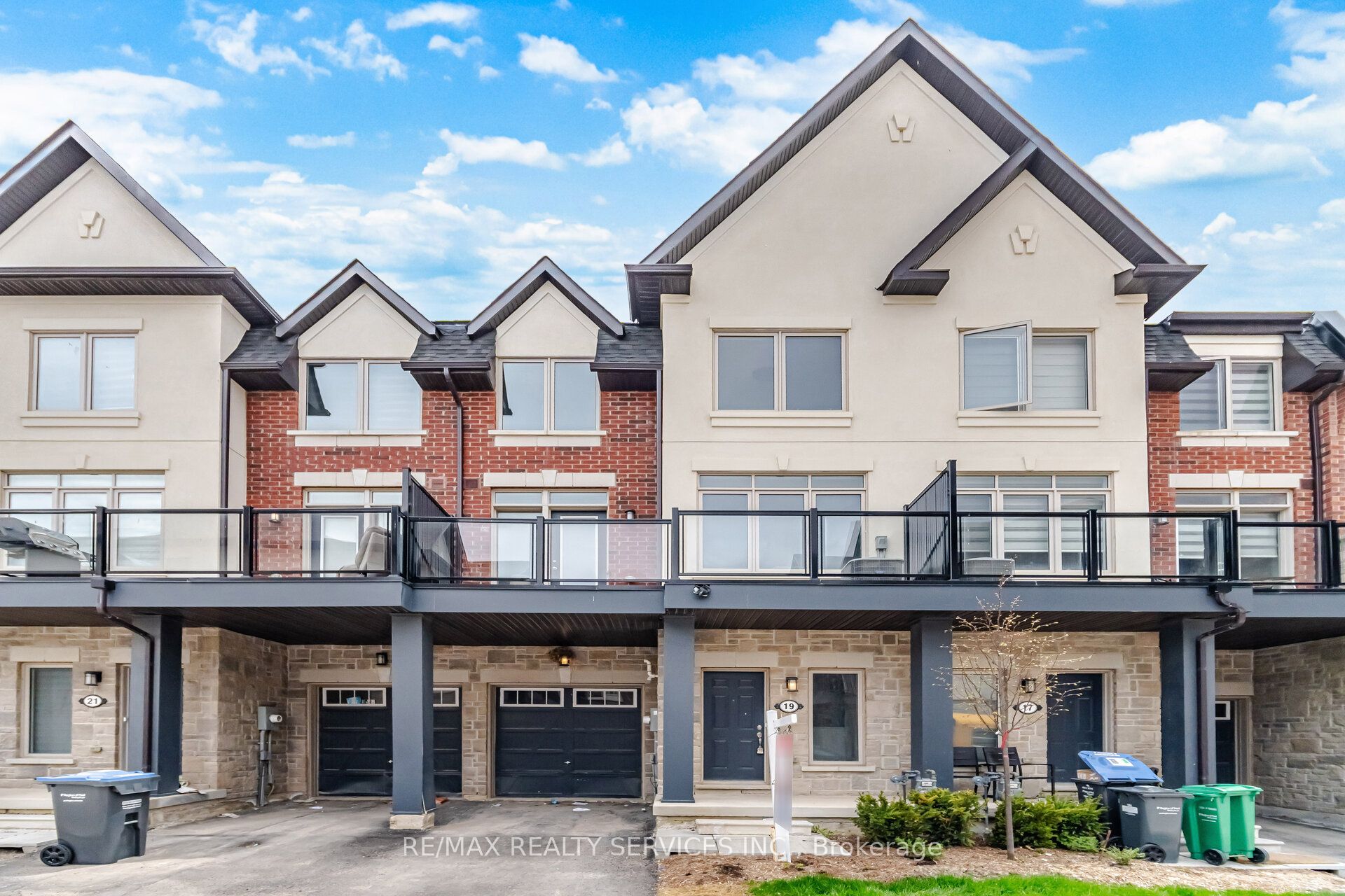 19 Tiveron Avenue, Caledon, ON L7C 4L4 photo 5