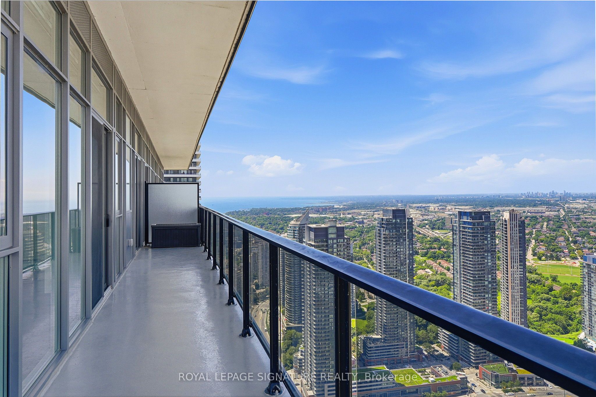 70 ANNIE CRAIG Drive LPH 1, Toronto, ON M8V 0G2 photo 4