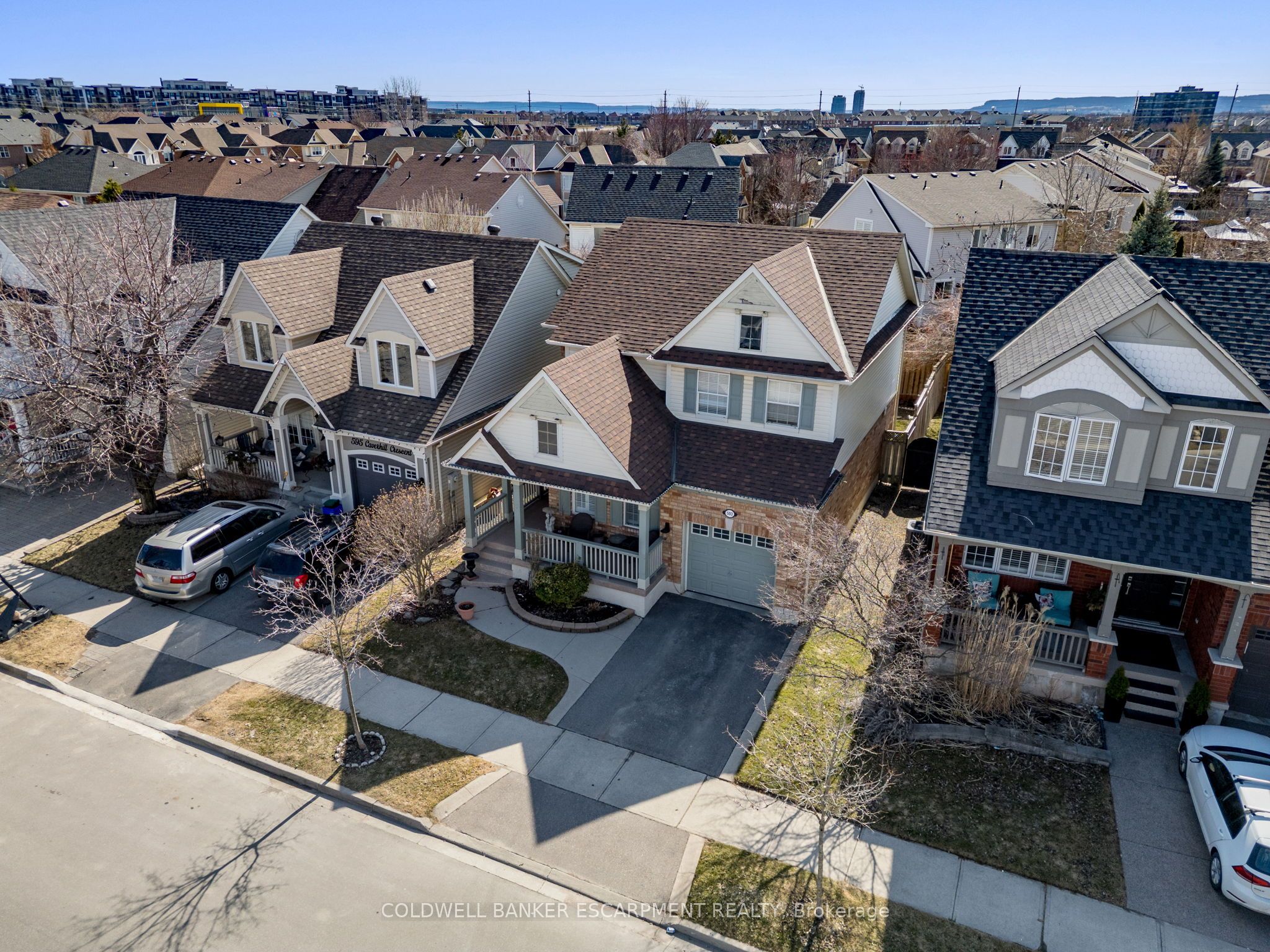 593 Caverhill Crescent, Milton, ON L9T 5K1 photo 3