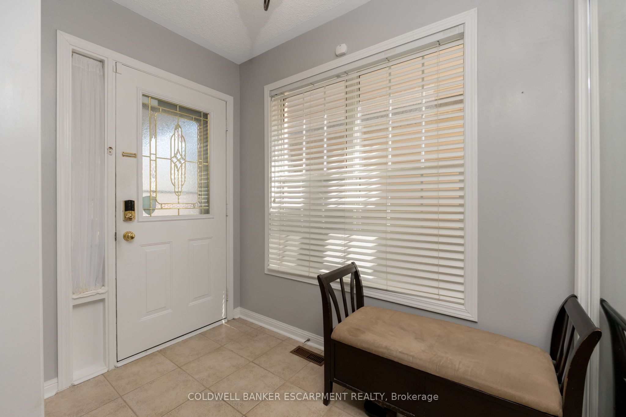 593 Caverhill Crescent, Milton, ON L9T 5K1 photo 5