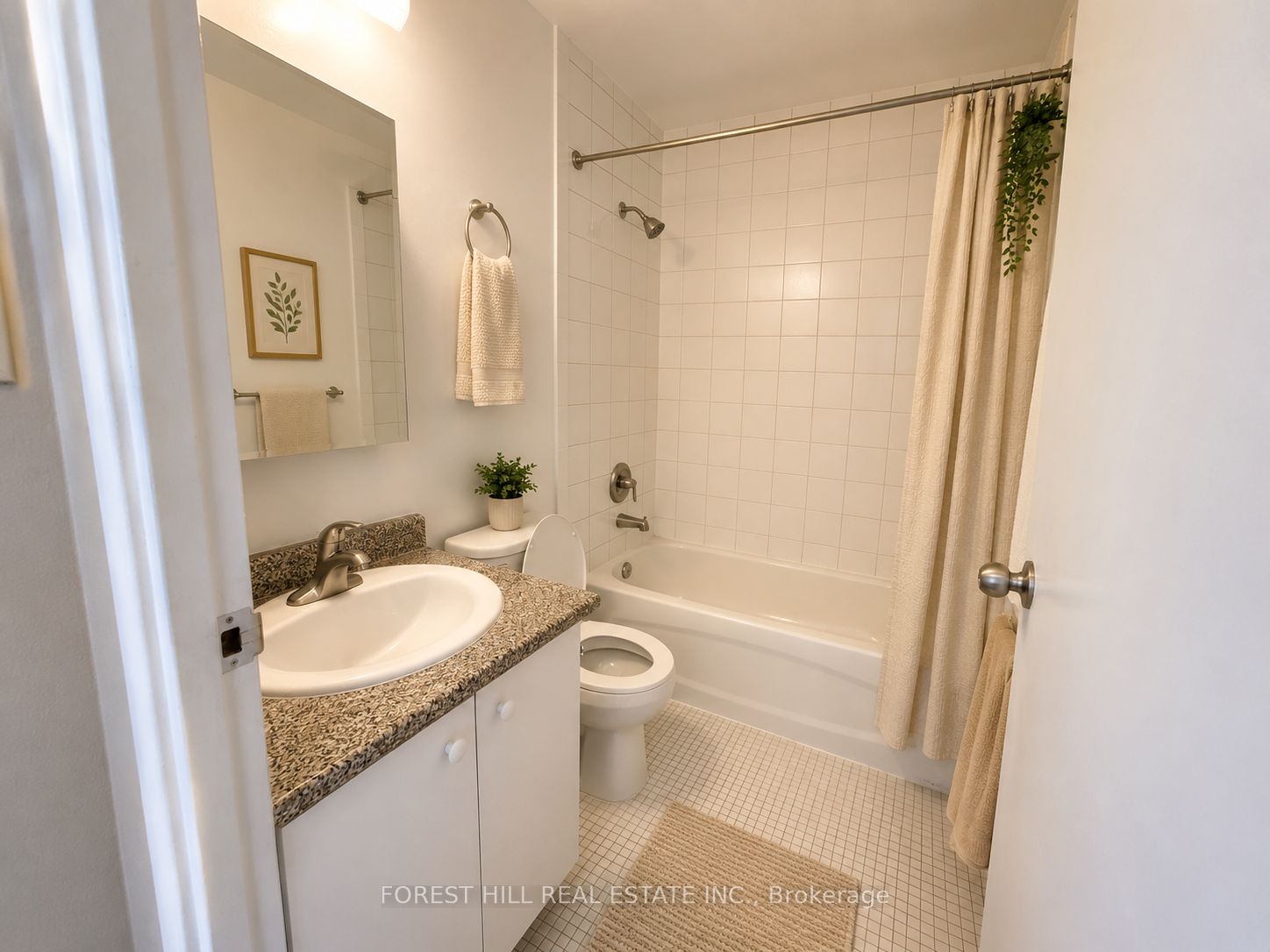 165 Kennedy Road 402, Brampton, ON L6W 3H2 photo 5