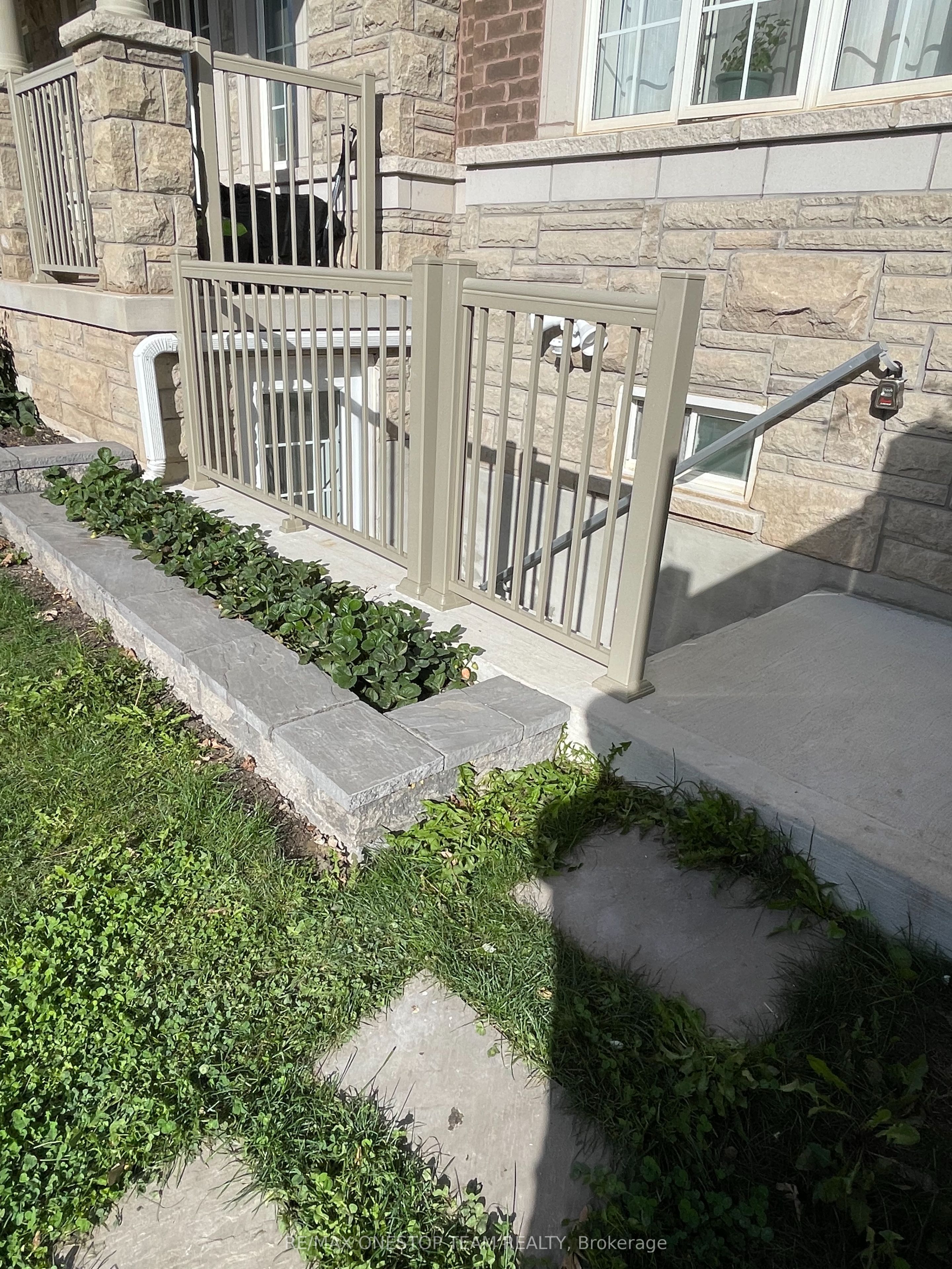 3117 River Rock Path Lower, Oakville, ON L6H 0S9 photo 2