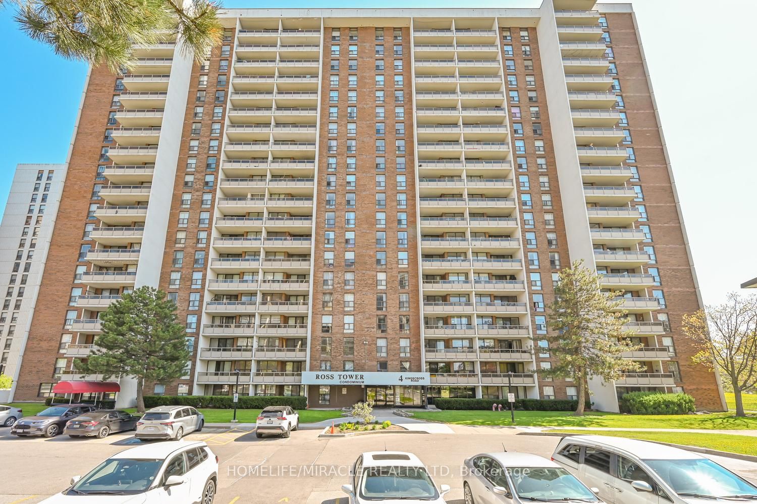 4 Kings Cross Road 602, Brampton, ON L6T 3X8