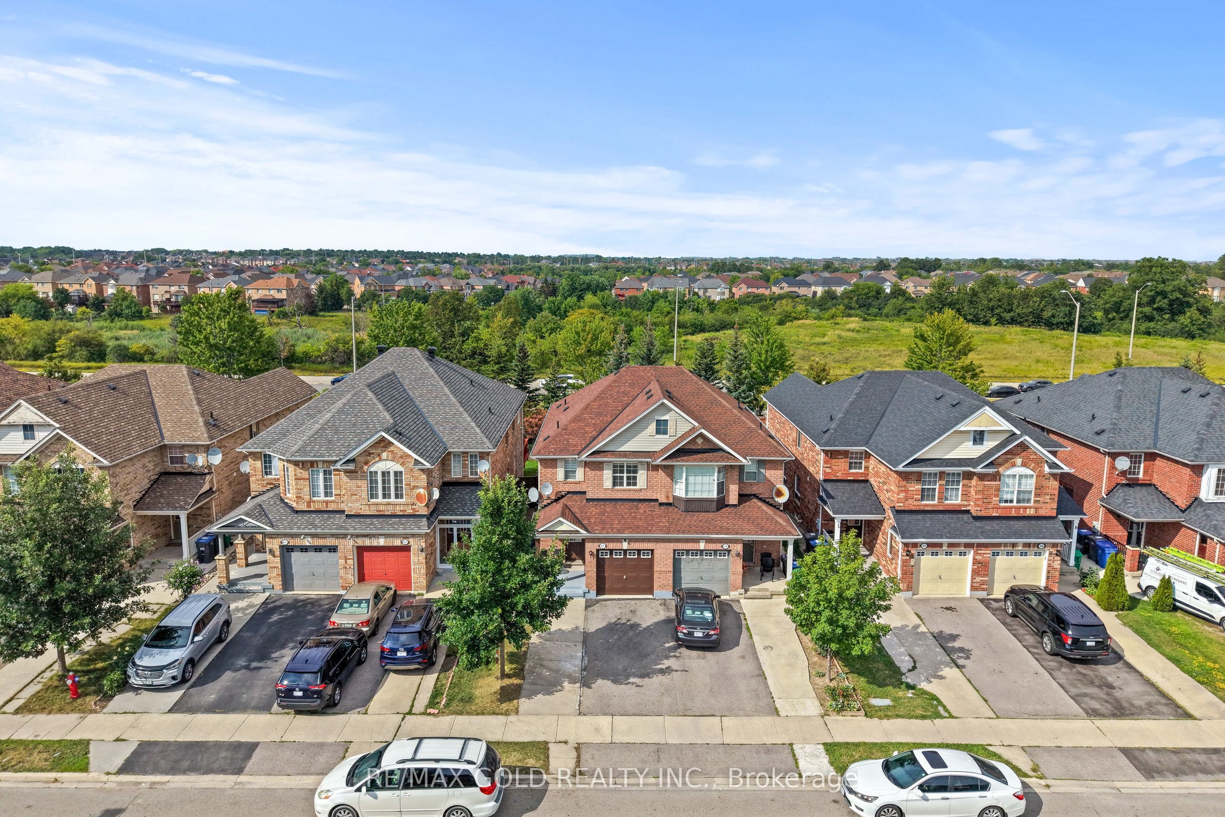61 Herdwick Street, Brampton, ON L6S 6L6 photo 3