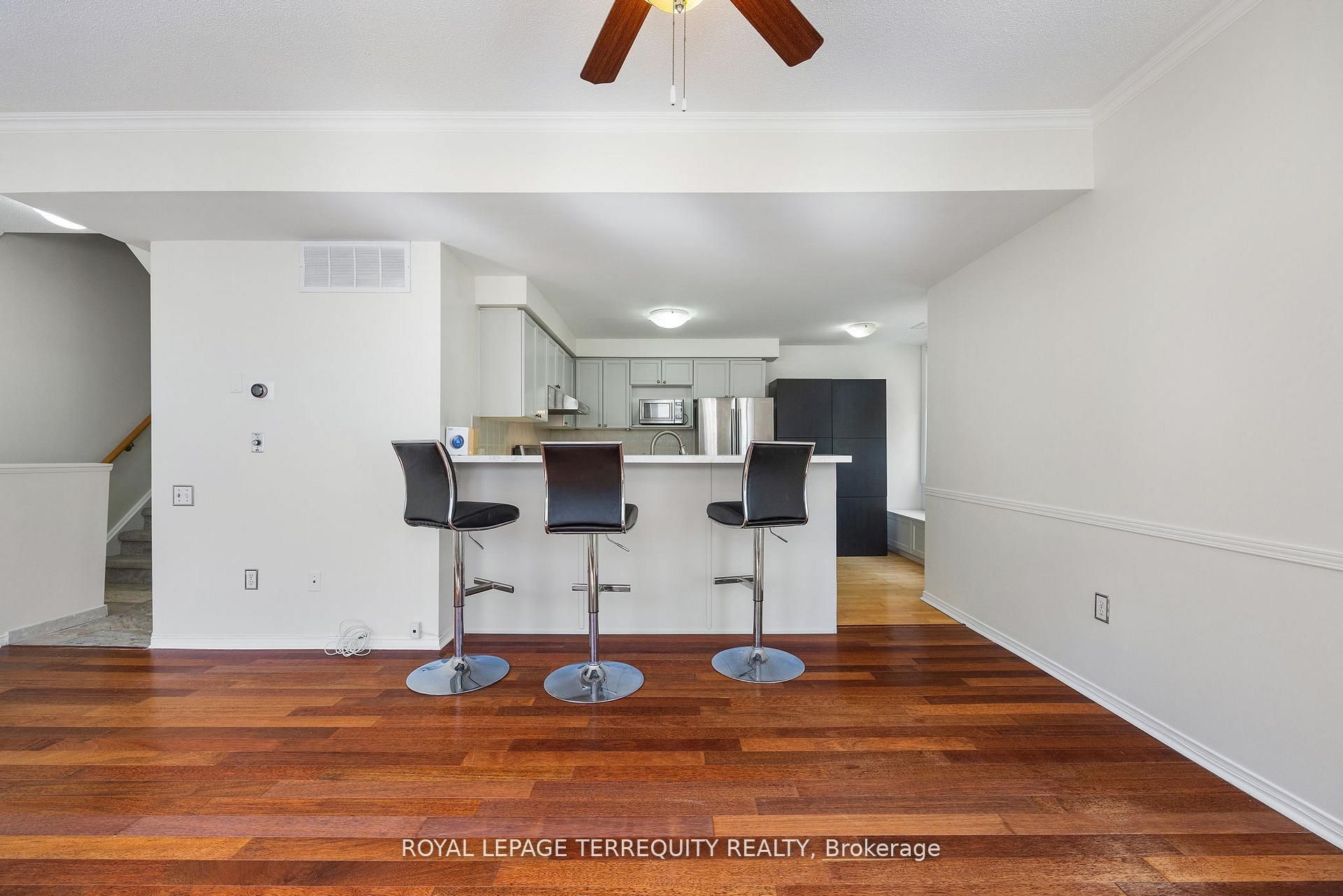 760 Lawrence Avenue W 129, Toronto, ON M6A 3E7 photo 5