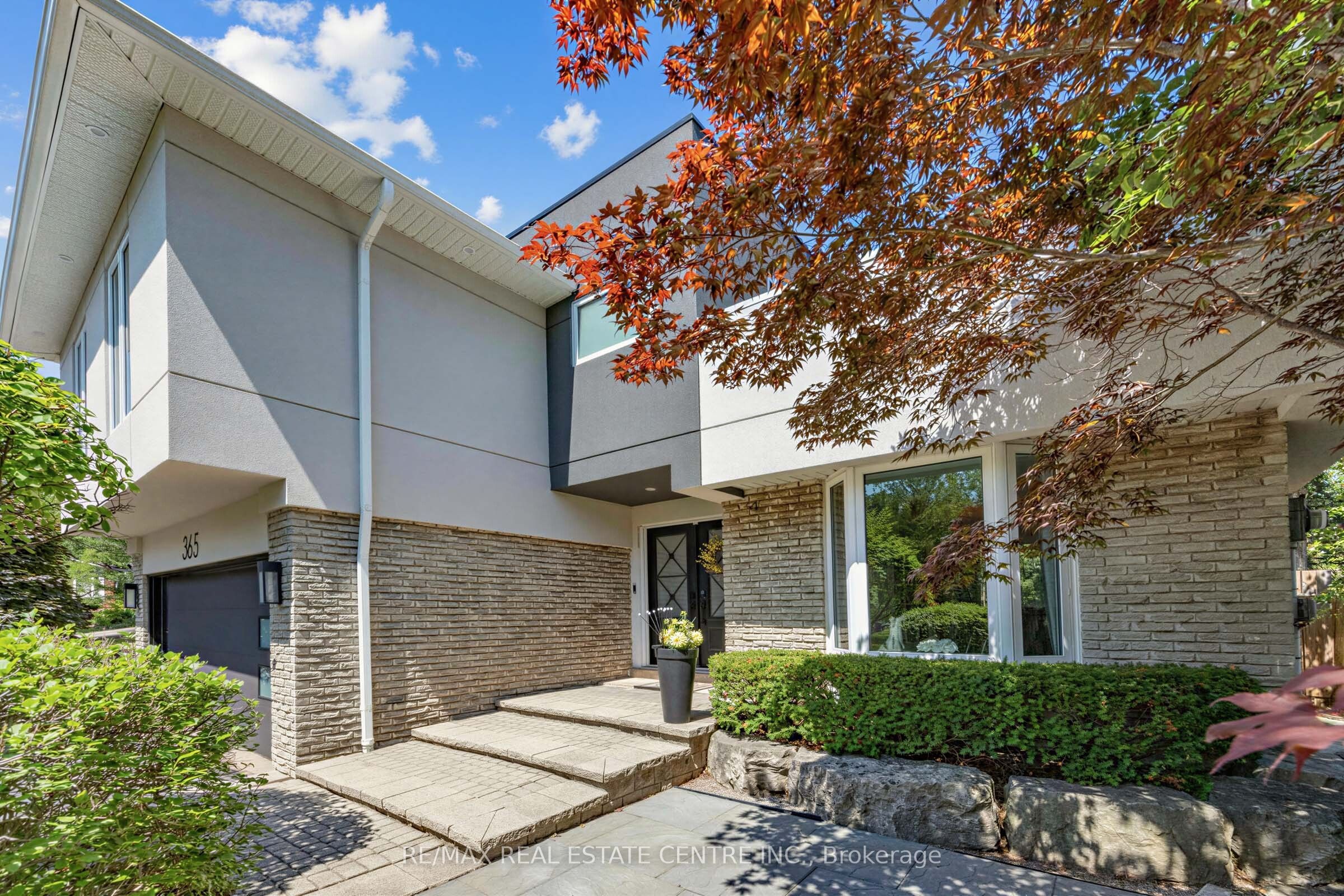 365 Lynn Place, Oakville, ON L6H 2C5 photo 2