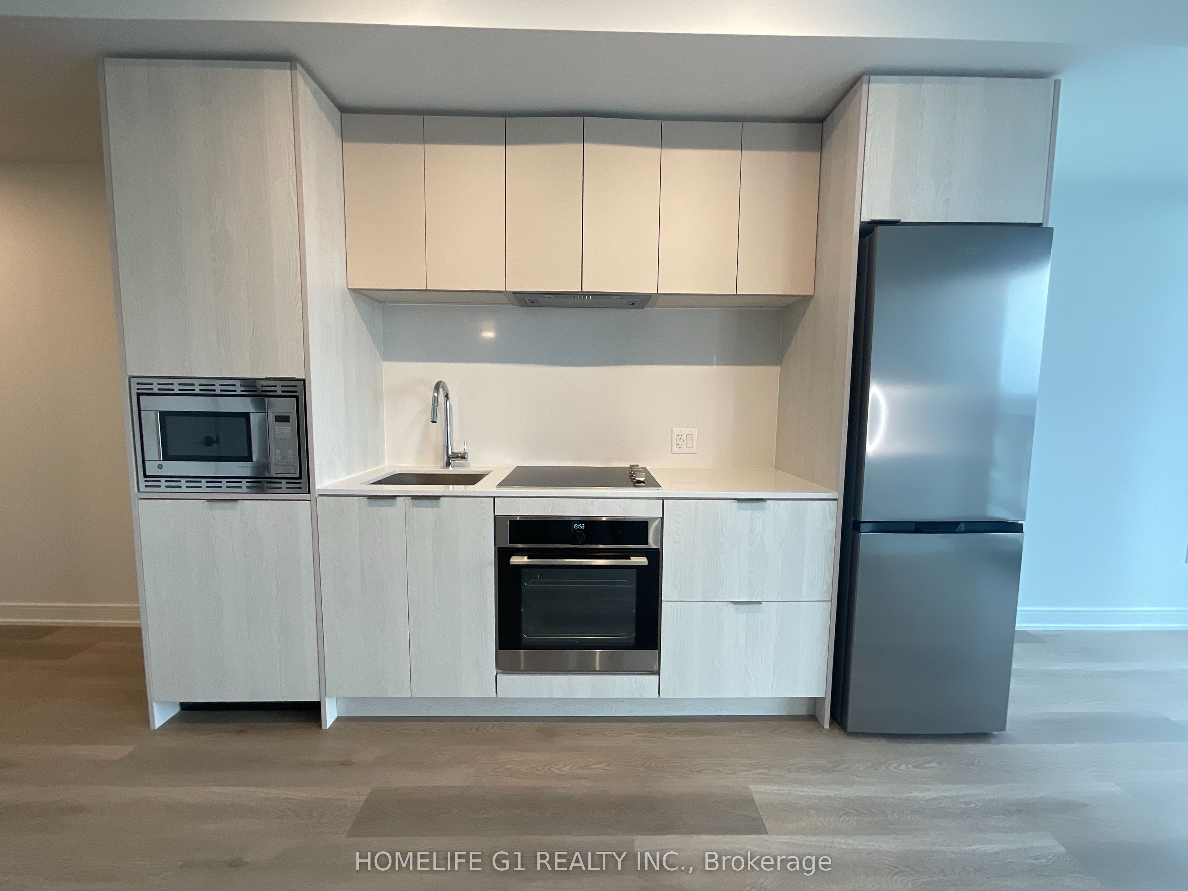 3009 Novar Road 432, Mississauga, ON L5B 1H7