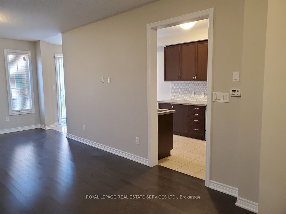 39 Vezna Crescent, Brampton, ON L6X 5K5 photo 5
