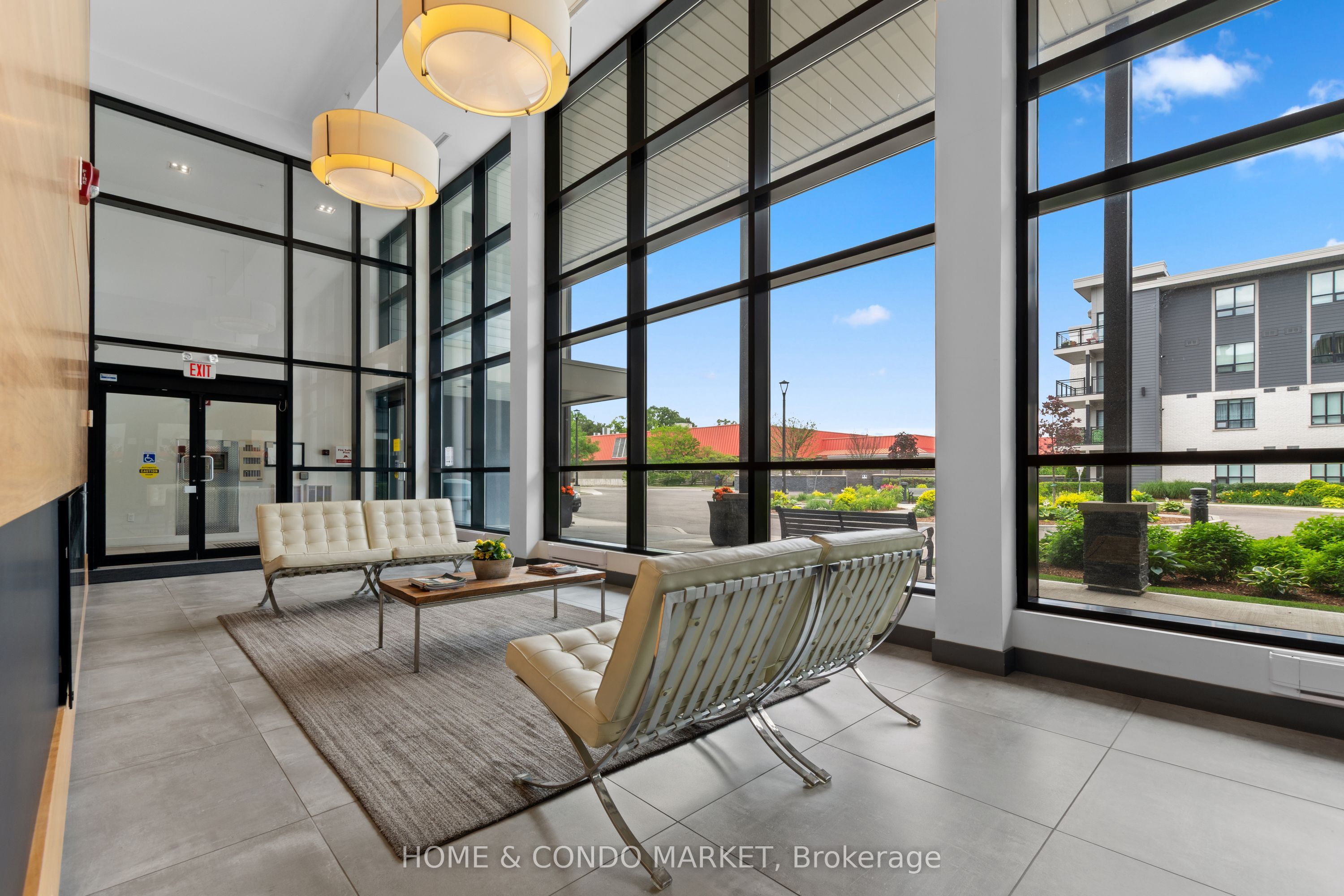 3170 Erin Mills Parkway 130, Mississauga, ON L5L 0B6 photo 2