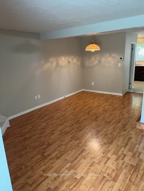 2385 Woodward Avenue 36, Burlington, ON L7R 1V2 photo 5