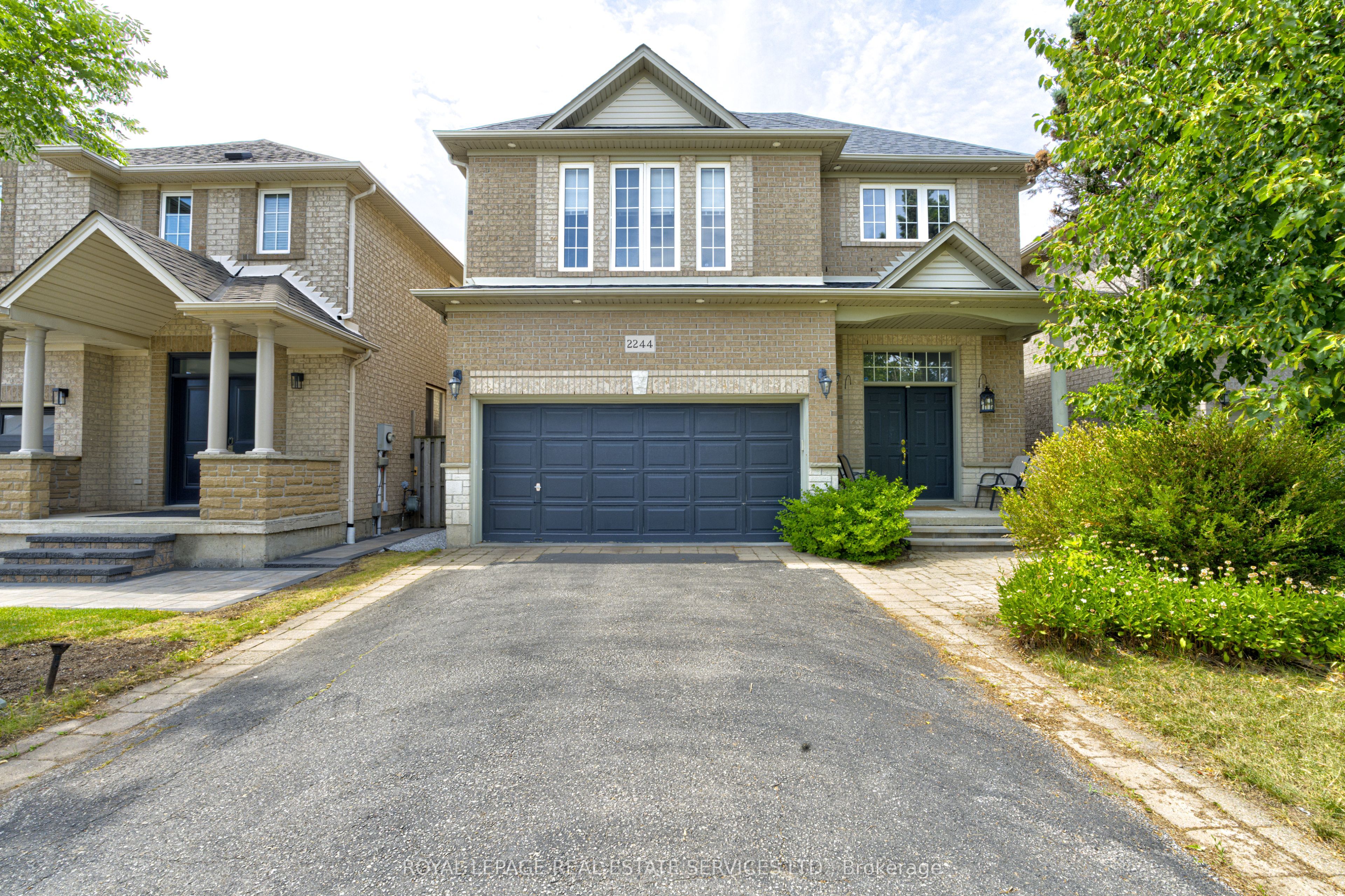 2244 Osprey Lane, Oakville, ON L6M 3Z8