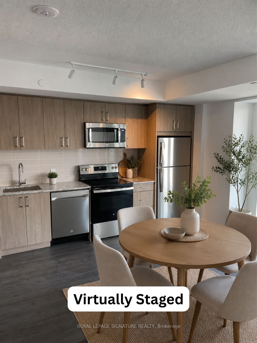 4010 Eglinton Avenue W 1421, Toronto, ON M9A 0G5