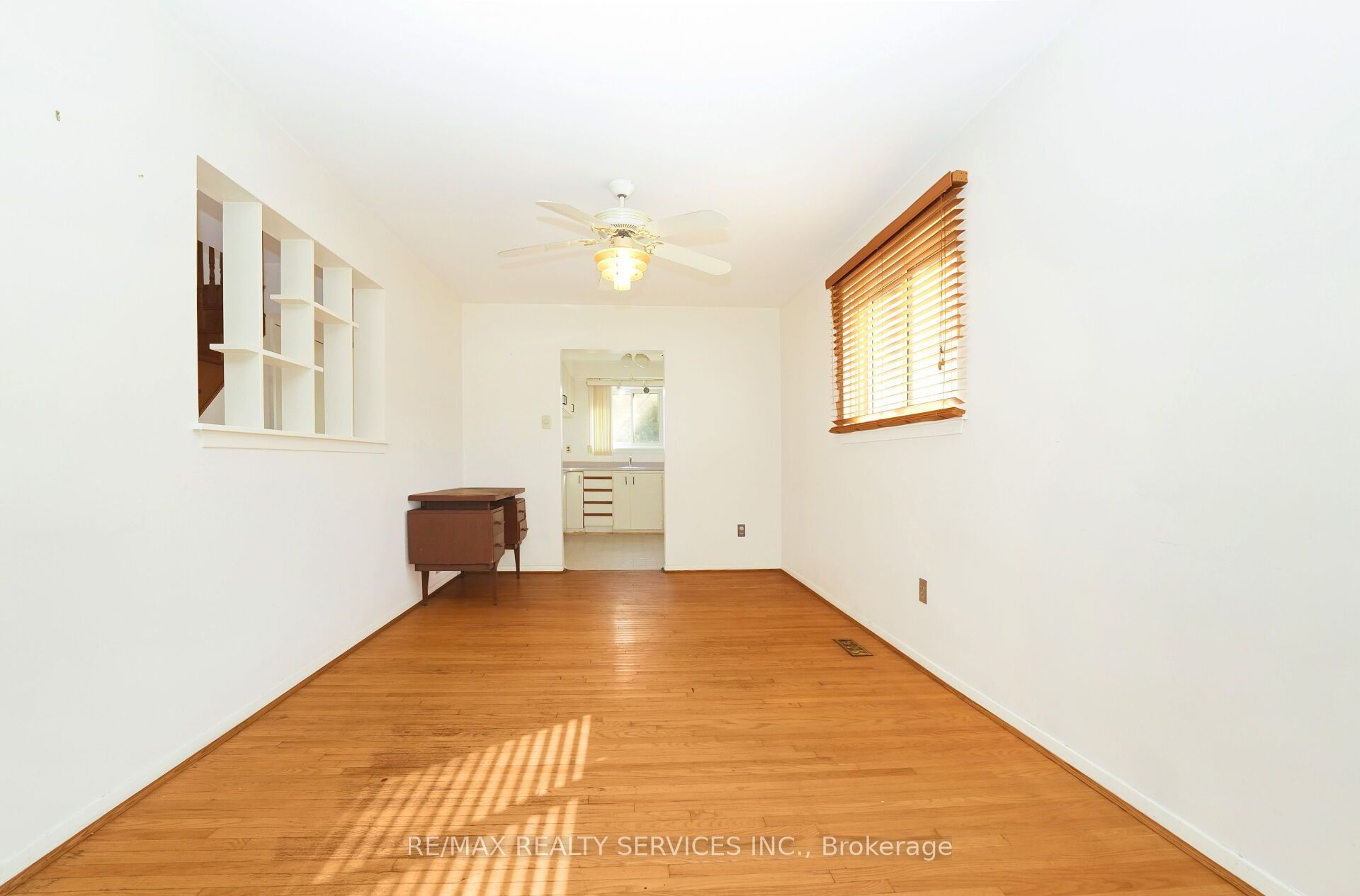 79 Cloverdale Drive, Brampton, ON L6T 2T5 photo 5
