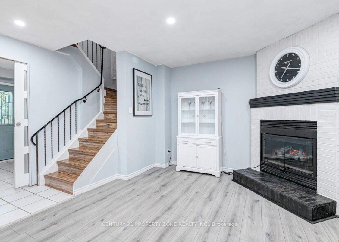 6 Roehampton Crescent W, Brampton, ON L6Y 2R4 photo 5