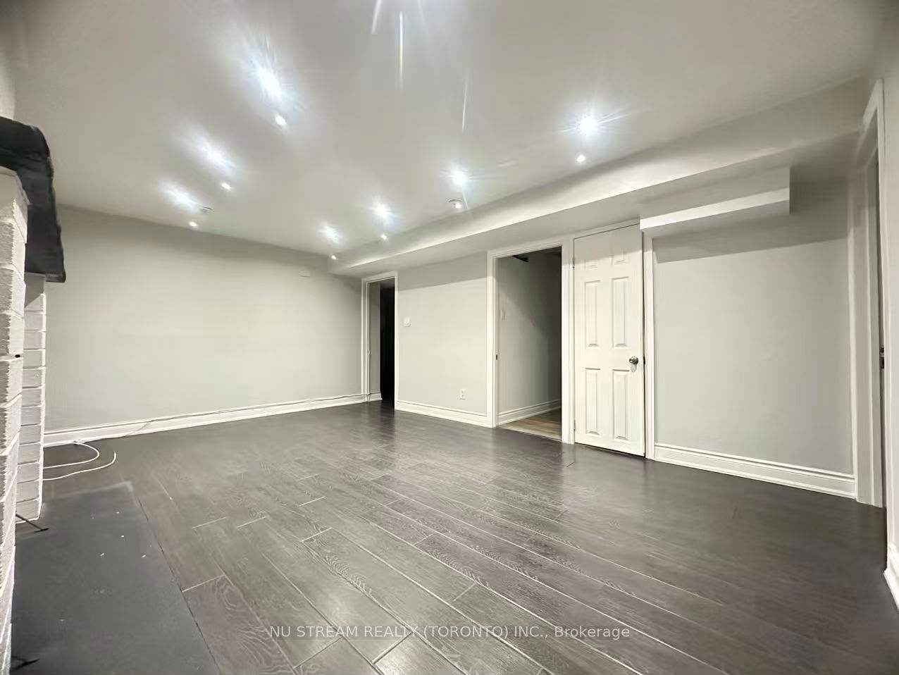 4144 Lastrada Lower Heights, Mississauga, ON L5C 3W3 photo 4