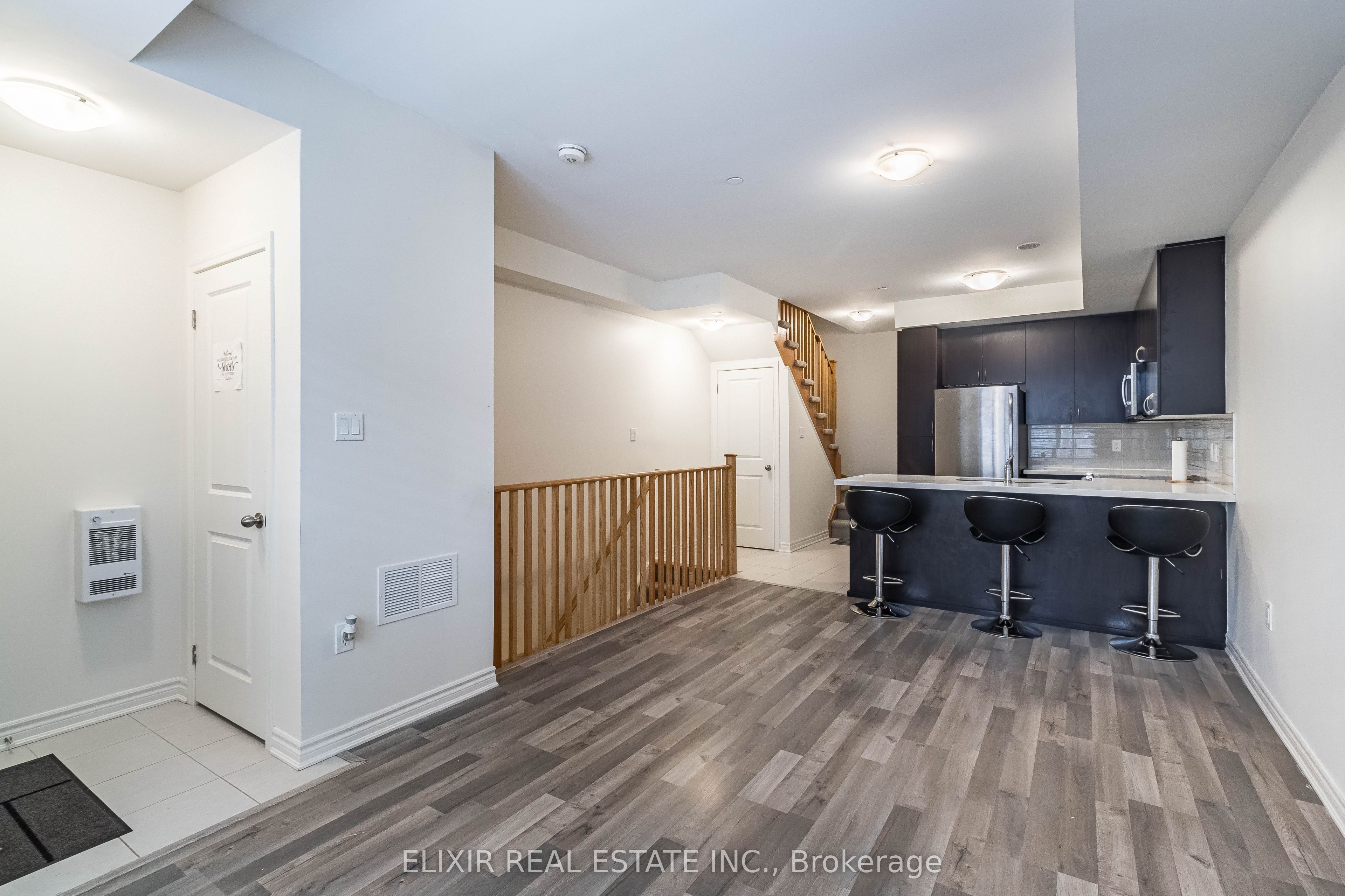 2285 Mcnab Lane 13, Mississauga, ON L5J 0B3 photo 2
