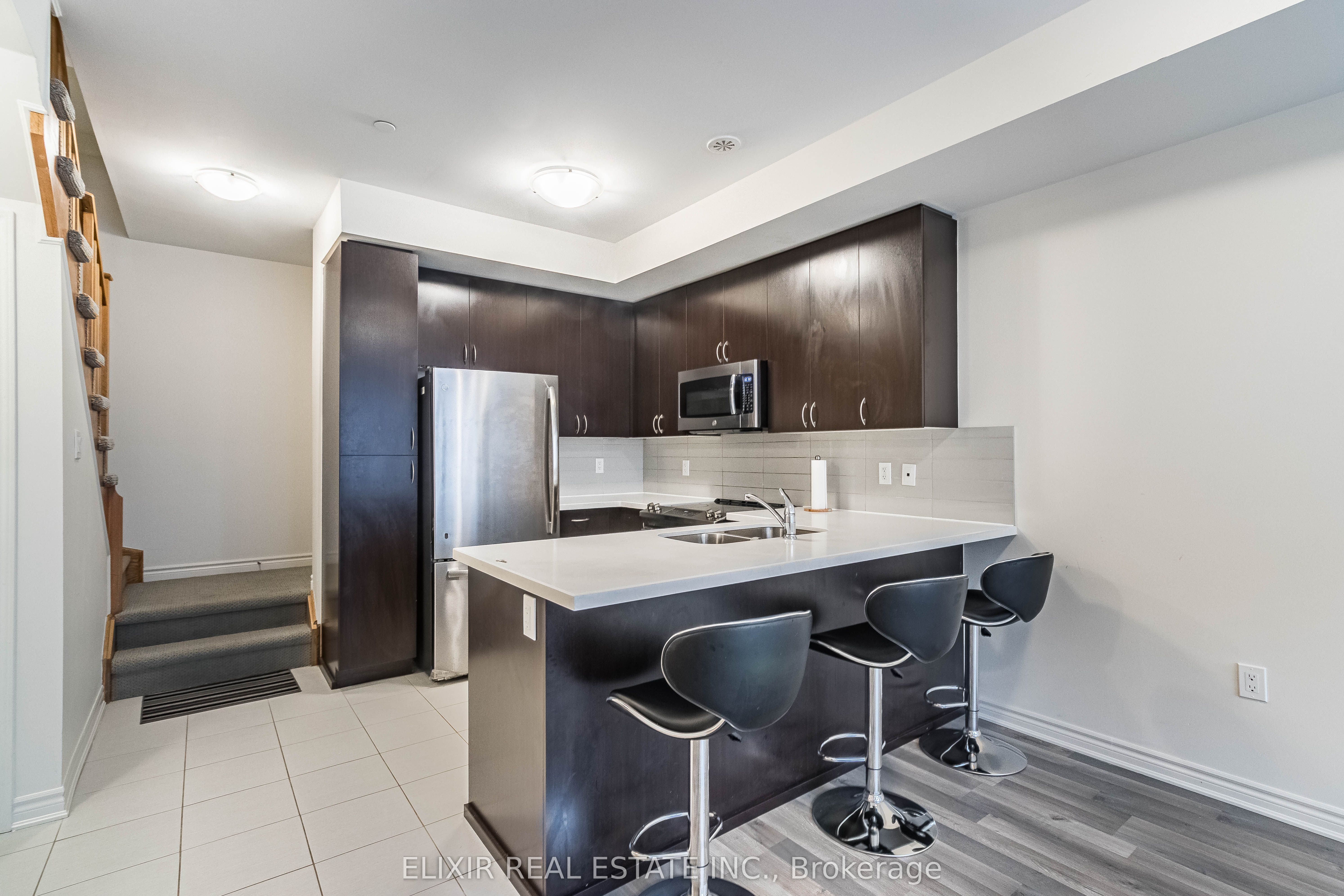 2285 Mcnab Lane 13, Mississauga, ON L5J 0B3 photo 4