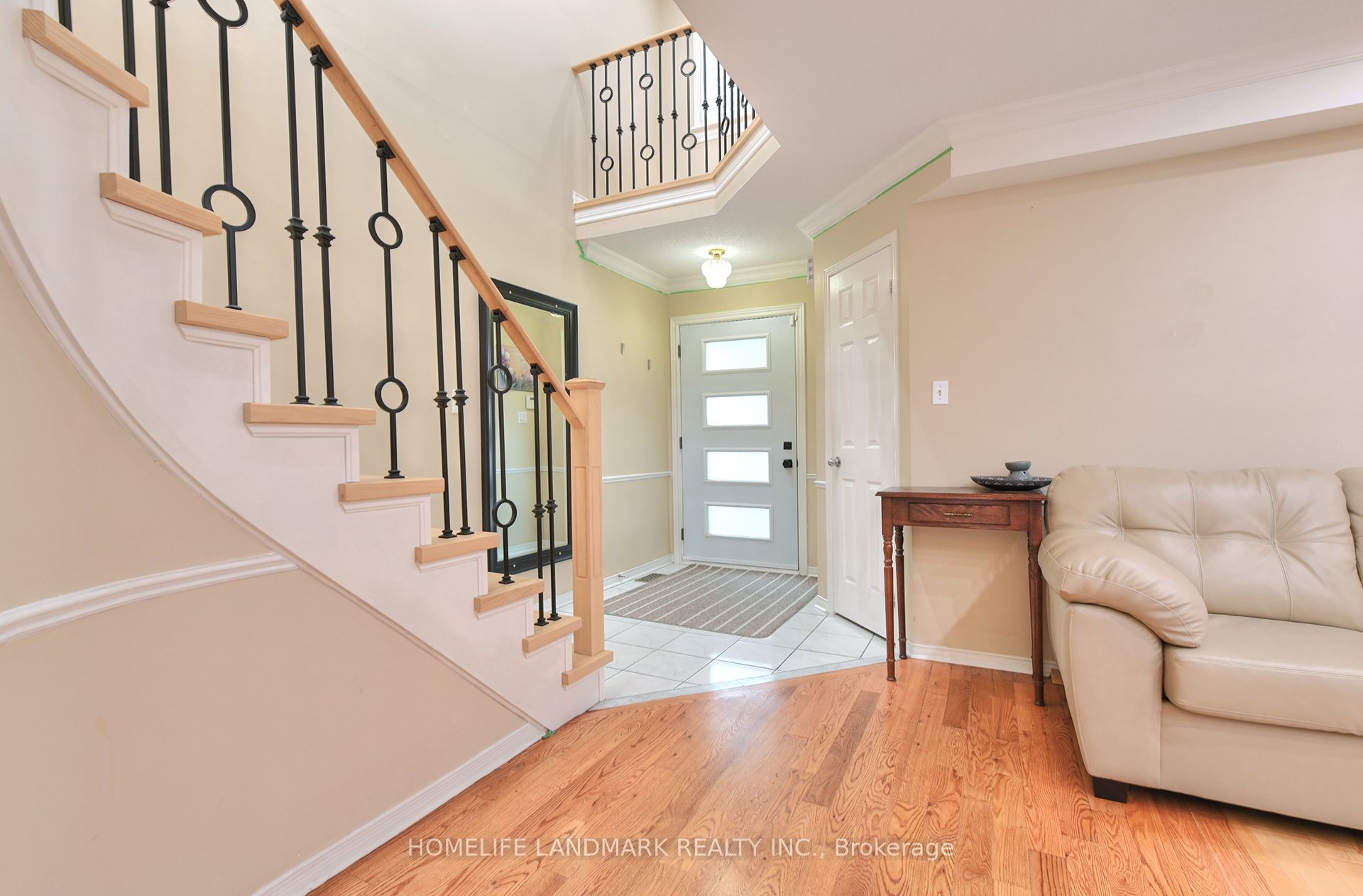 132 Muirland Crescent, Brampton, ON L6X 4G2 photo 4