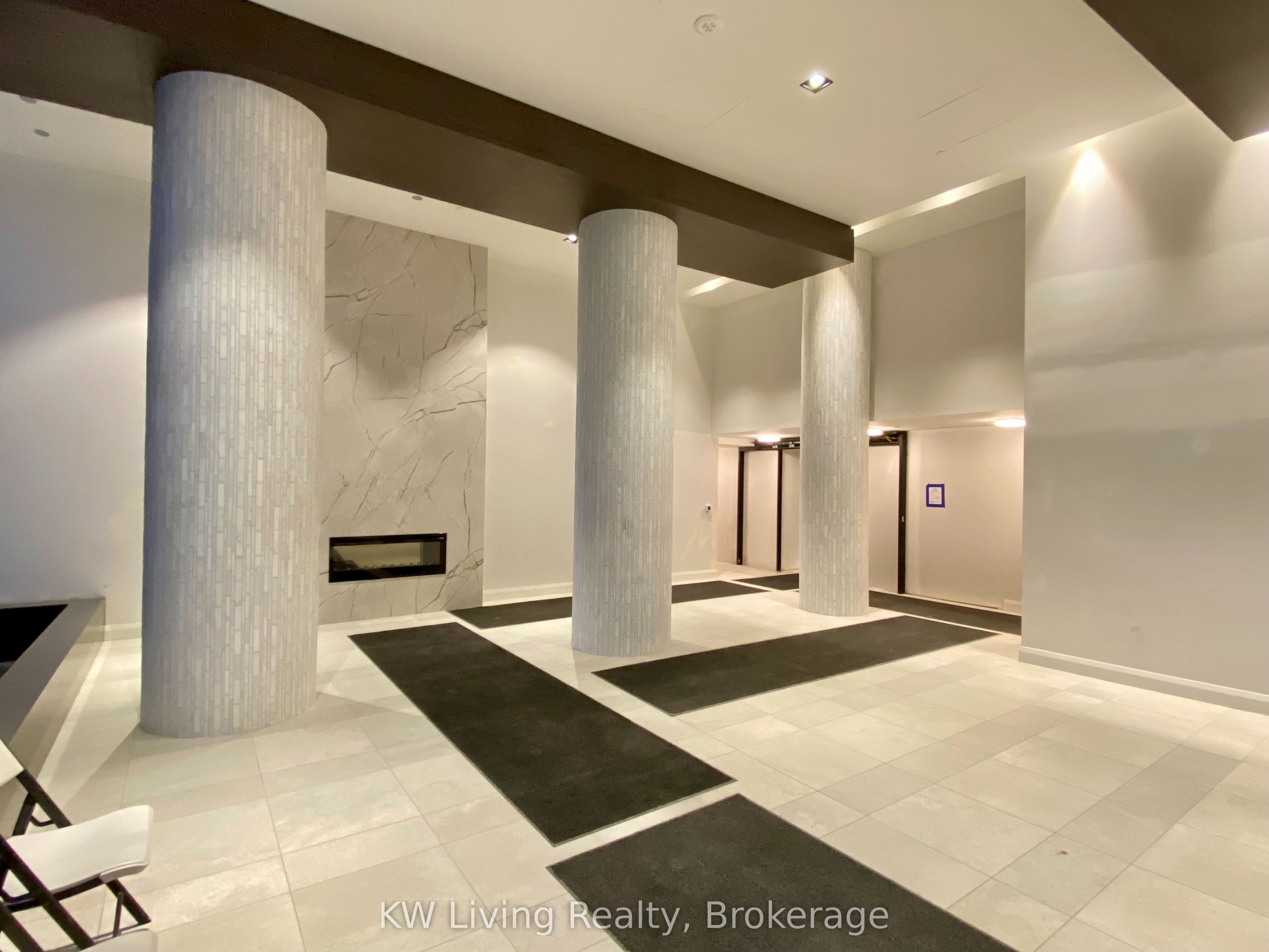 38 Annie Craig Drive 2410, Toronto, ON M8V 0G9 photo 4