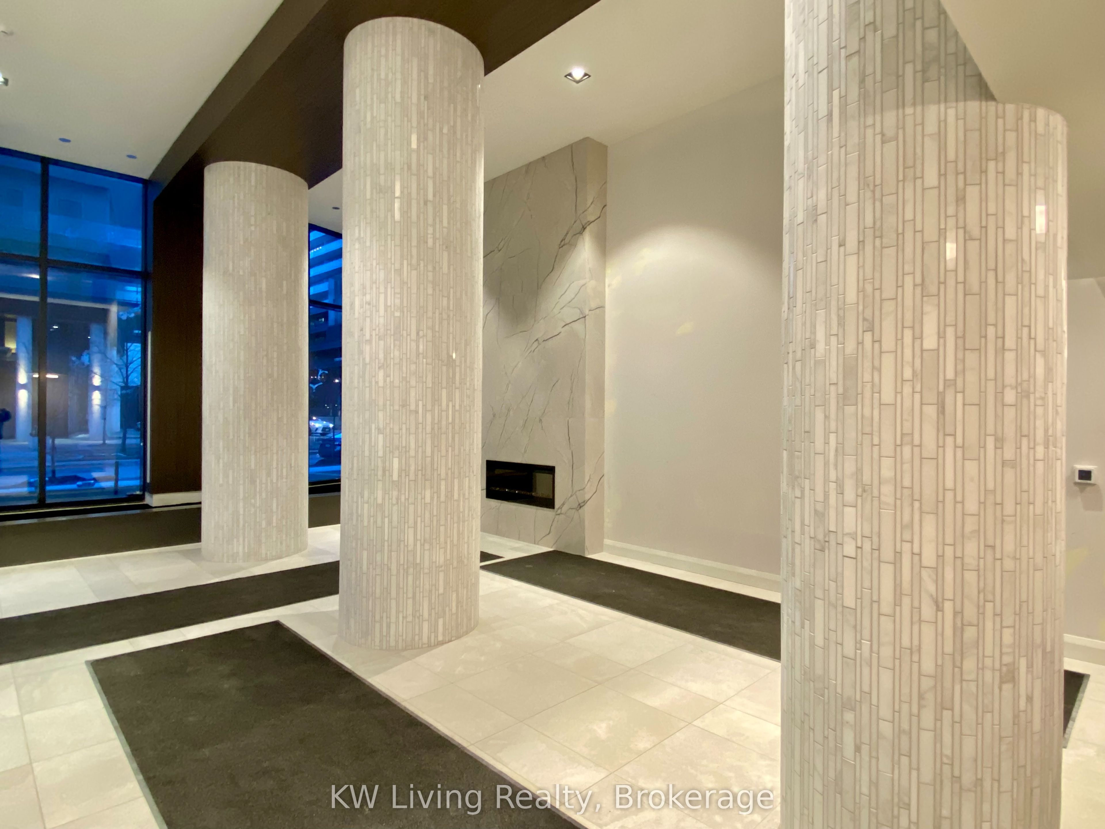 38 Annie Craig Drive 2410, Toronto, ON M8V 0G9 photo 5