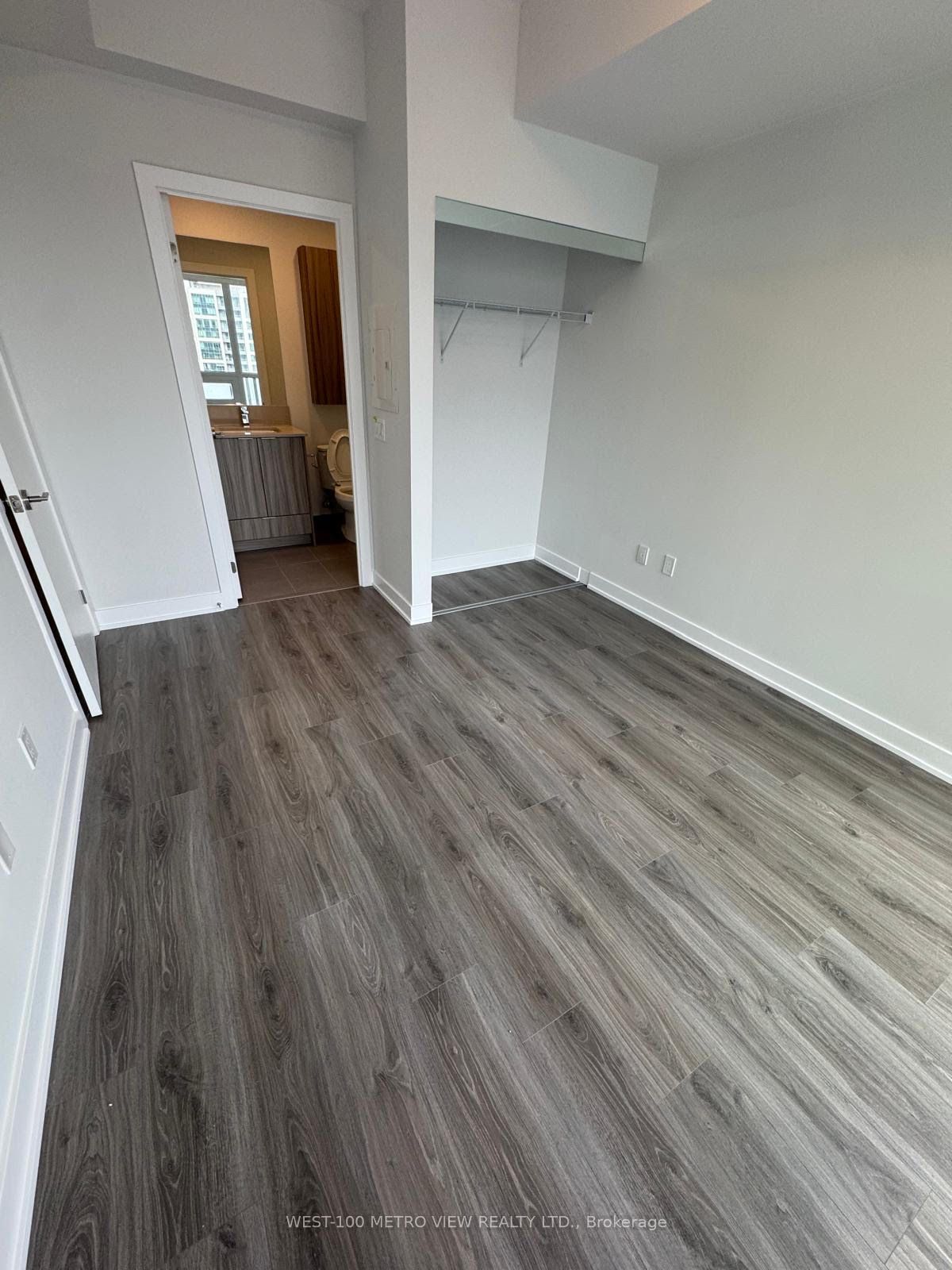 430 Square One Drive 1509, Mississauga, ON L5B 0L6 photo 4