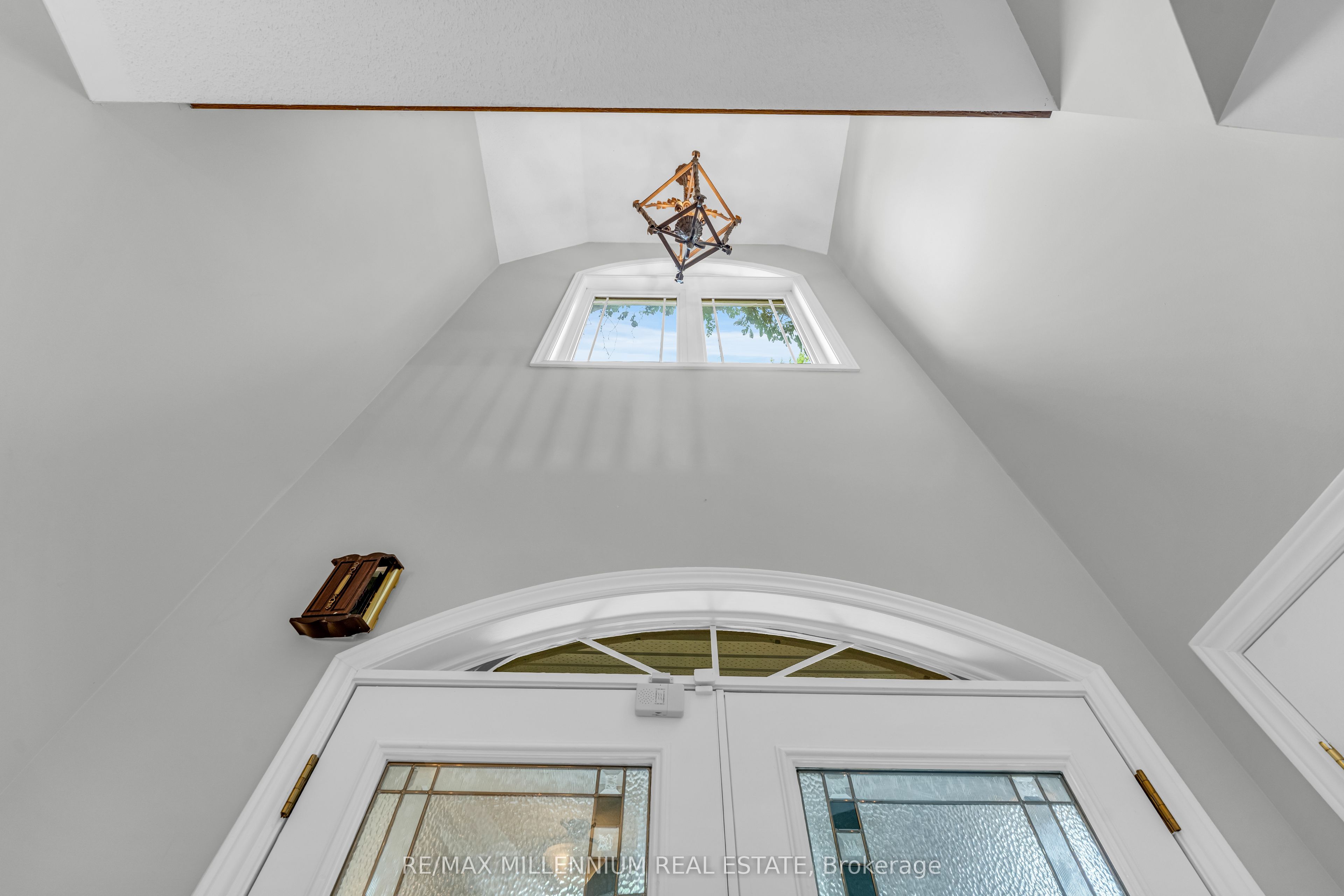 28 Fogerty Street, Brampton, ON L6Y 5K2 photo 4