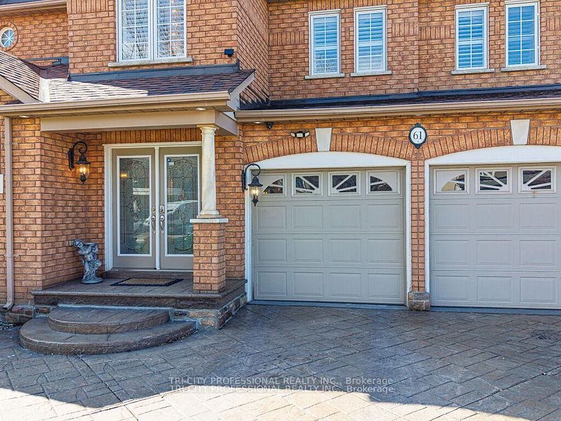 61 Woodvalley Drive, Brampton, ON L7A 1Z3 photo 4