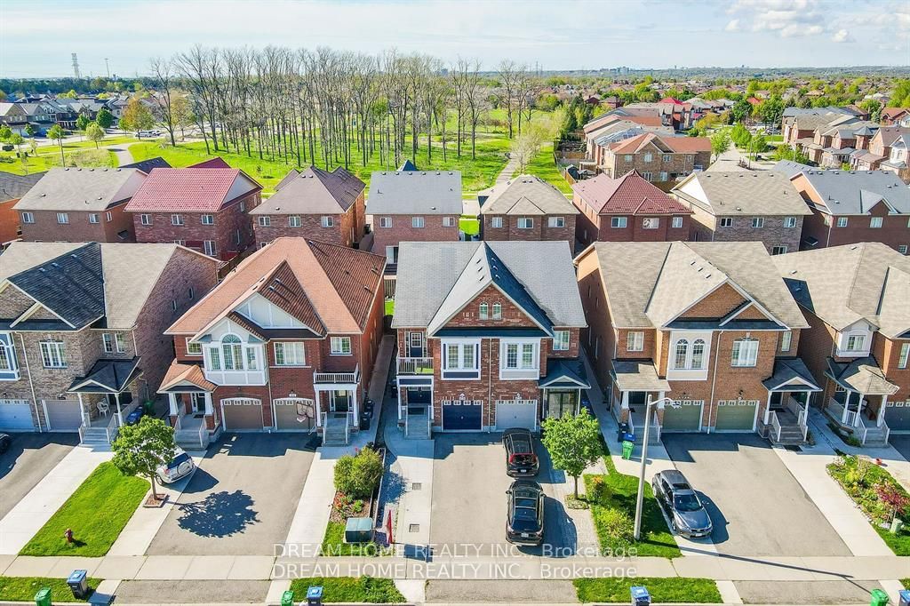 4730 Alana Glen Drive #BSMT, Mississauga, ON L5V 0C3