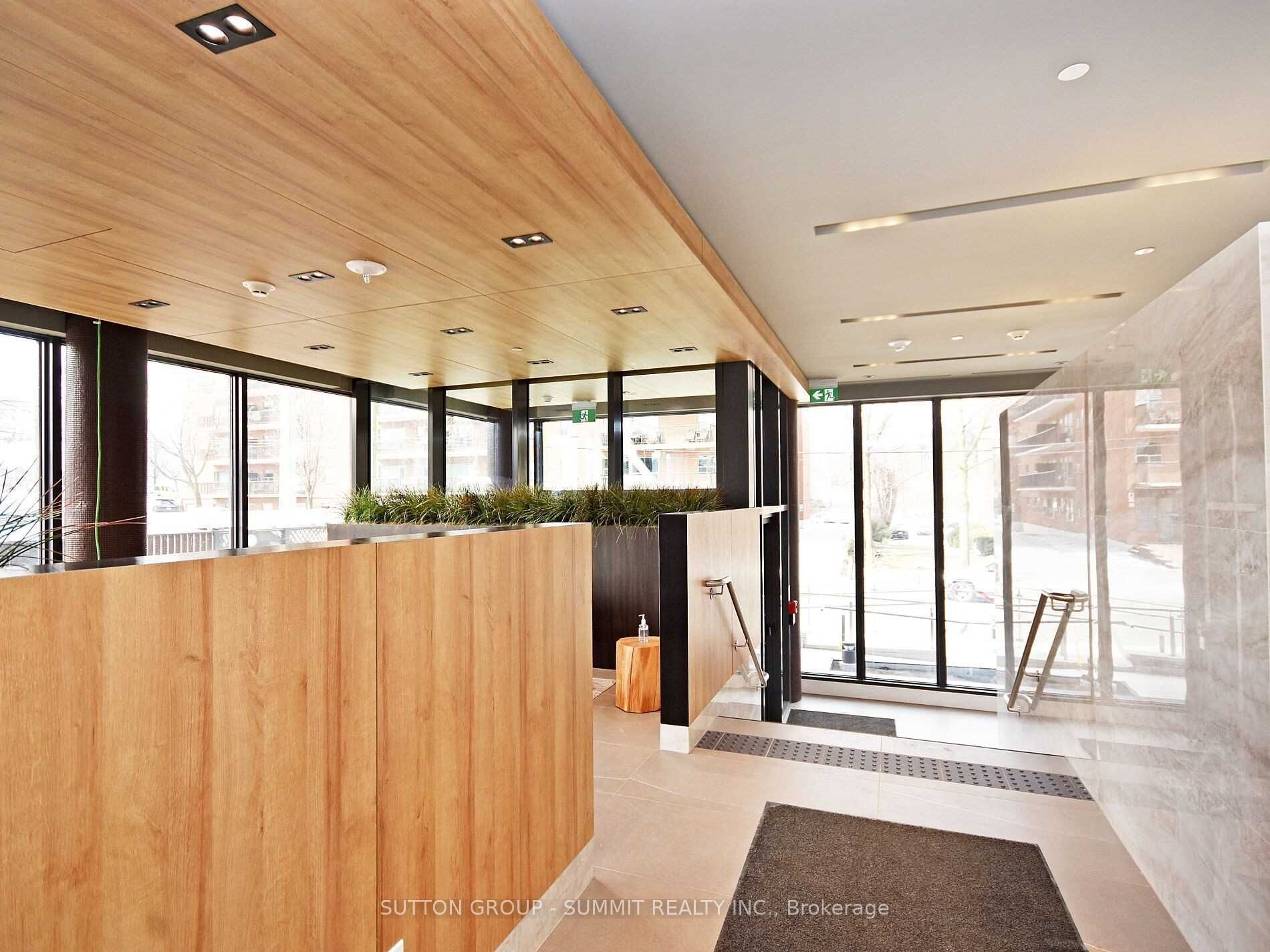 21 PARK Street E 1606, Mississauga, ON L5G 1L7 photo 5