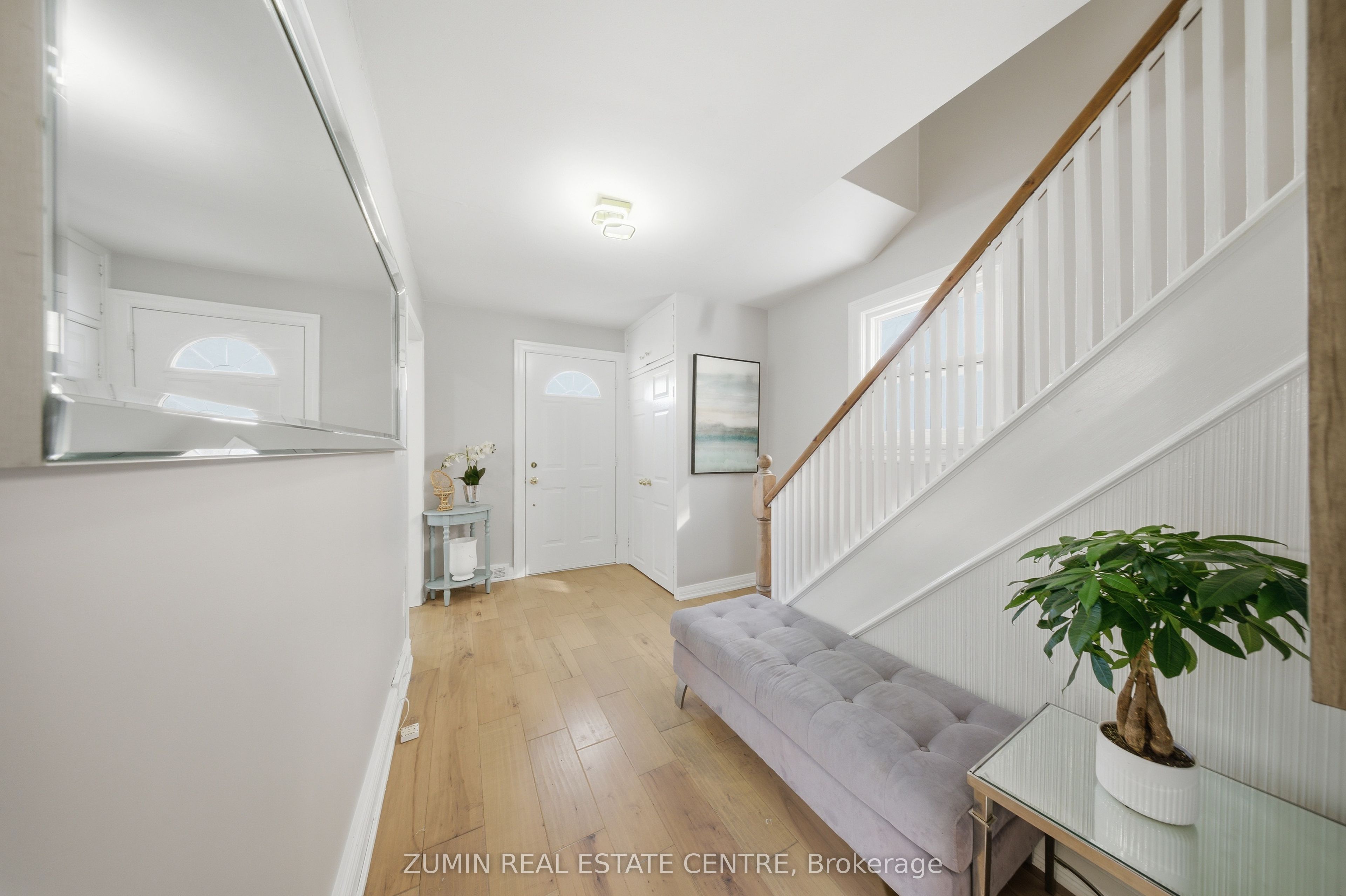 274 Reynolds Street, Oakville, ON L6J 3L4 photo 4