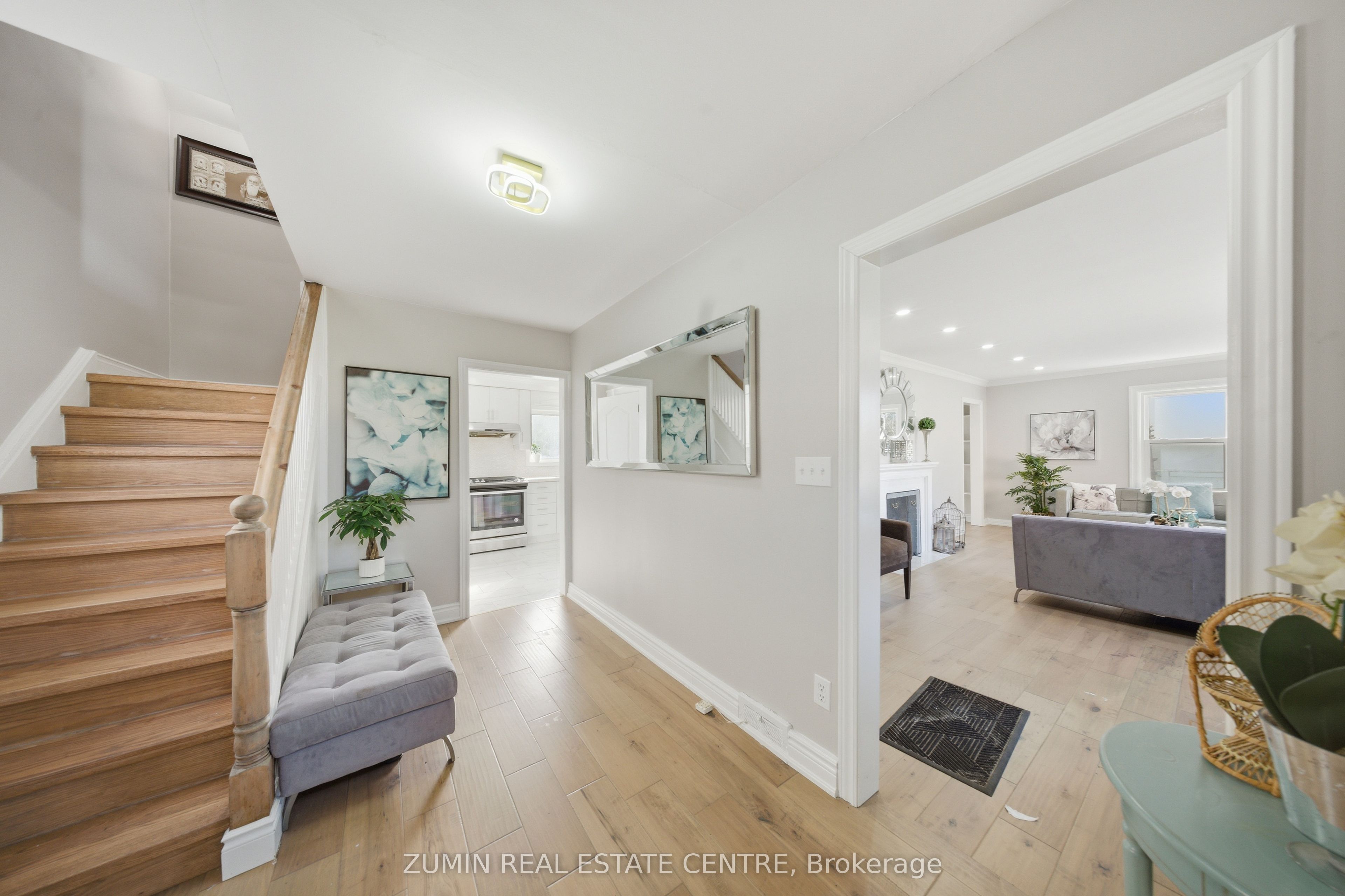 274 Reynolds Street, Oakville, ON L6J 3L4 photo 5