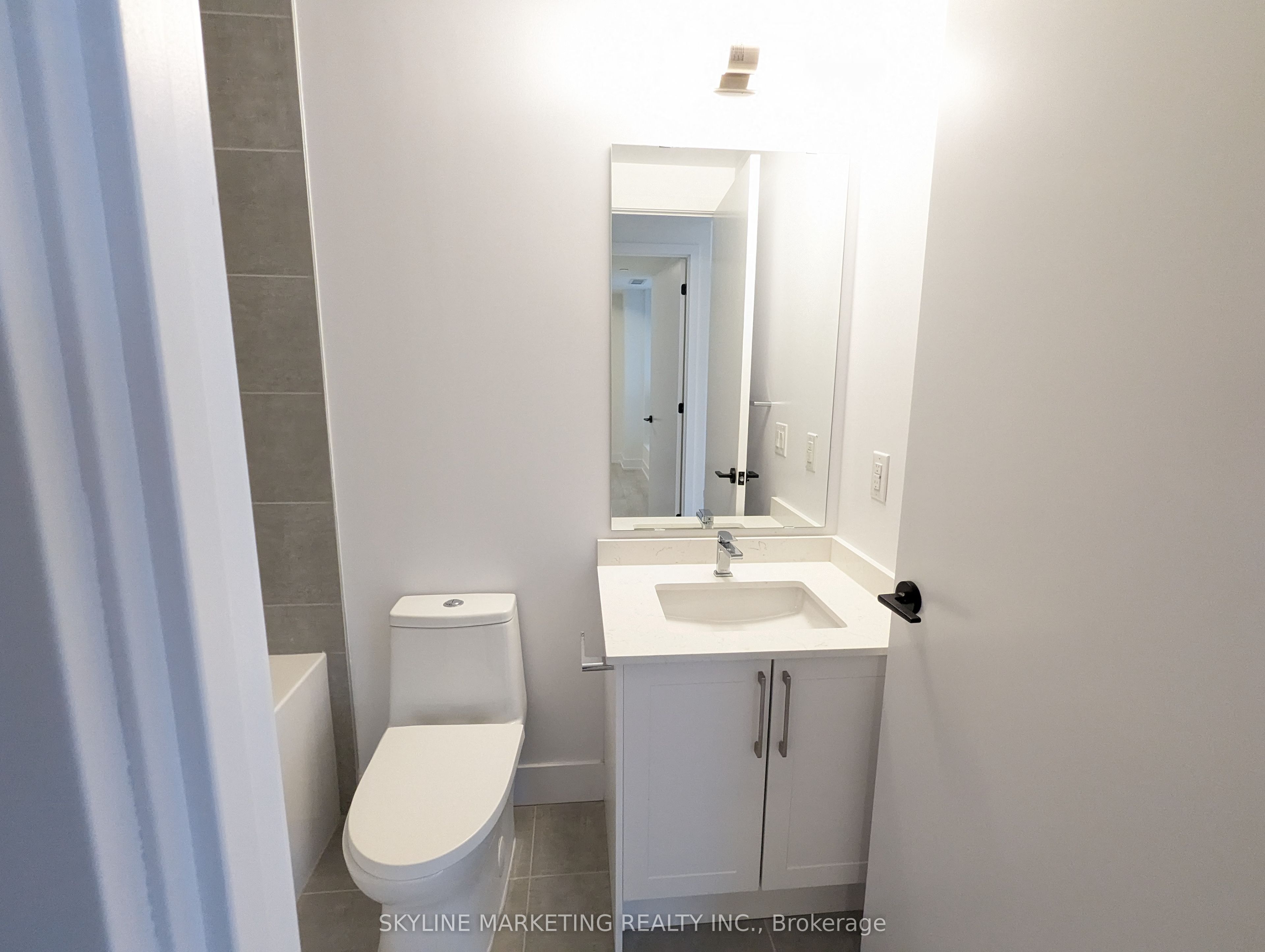 2450 Old Bronte Road 737, Oakville, ON L6M 5P6 photo 5