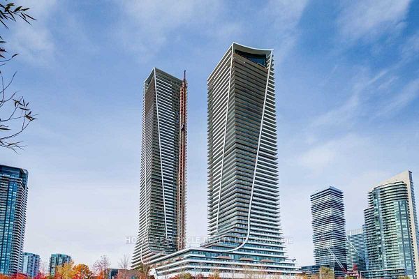 30 Shore Breeze Drive 1013, Toronto, ON M8V 1A1