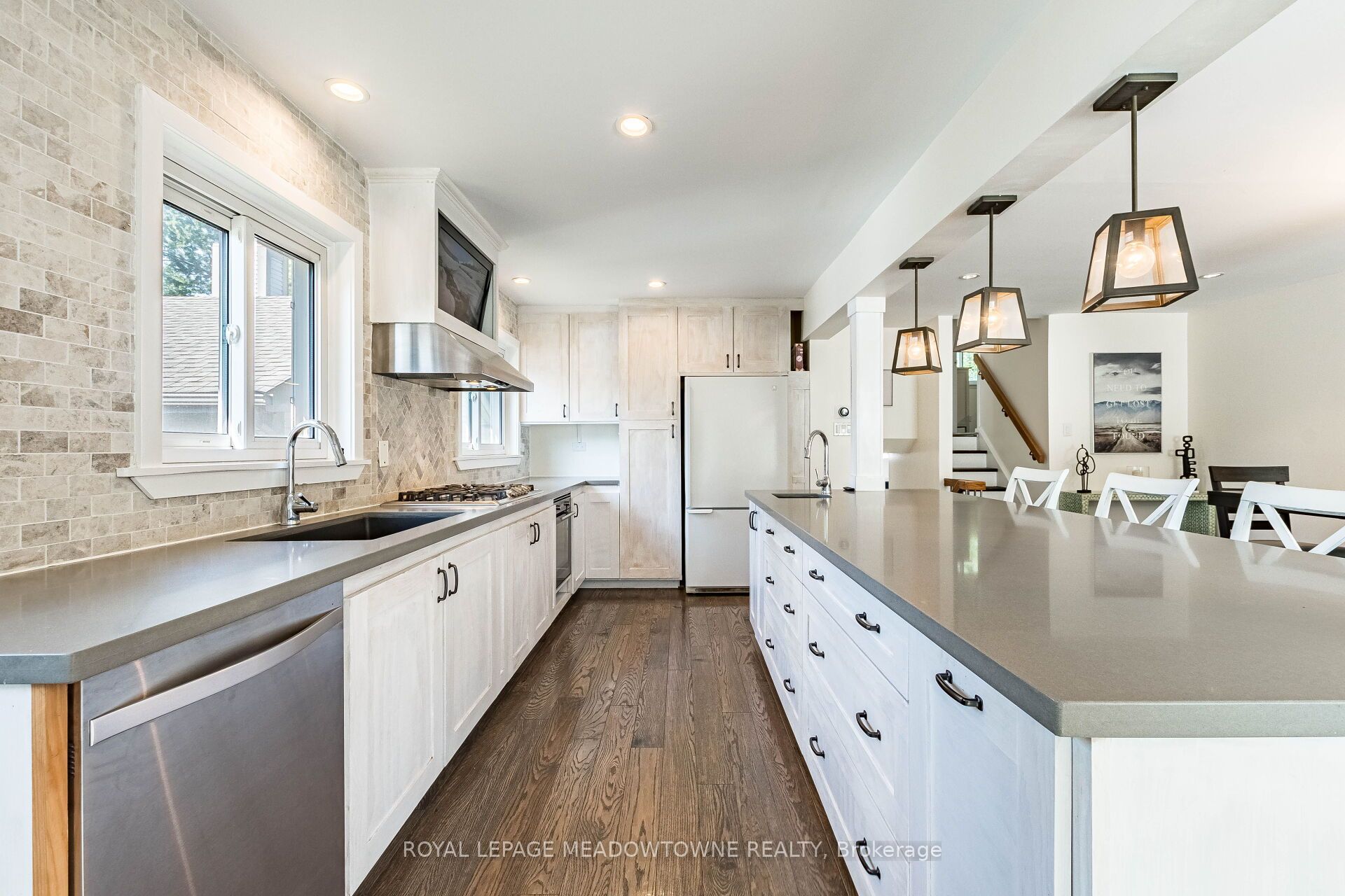 56 Sutter Avenue, Brampton, ON L6Z 1G7 photo 3