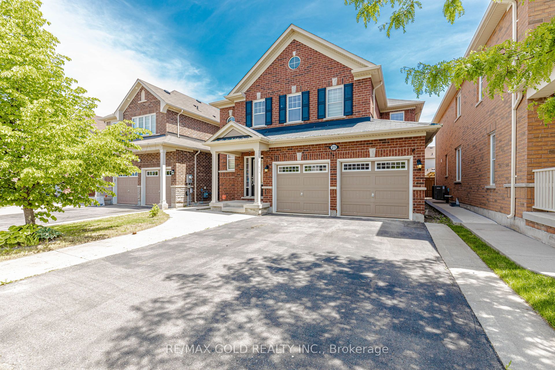21 Killick Road, Brampton, ON L7A 0Y6 photo 2