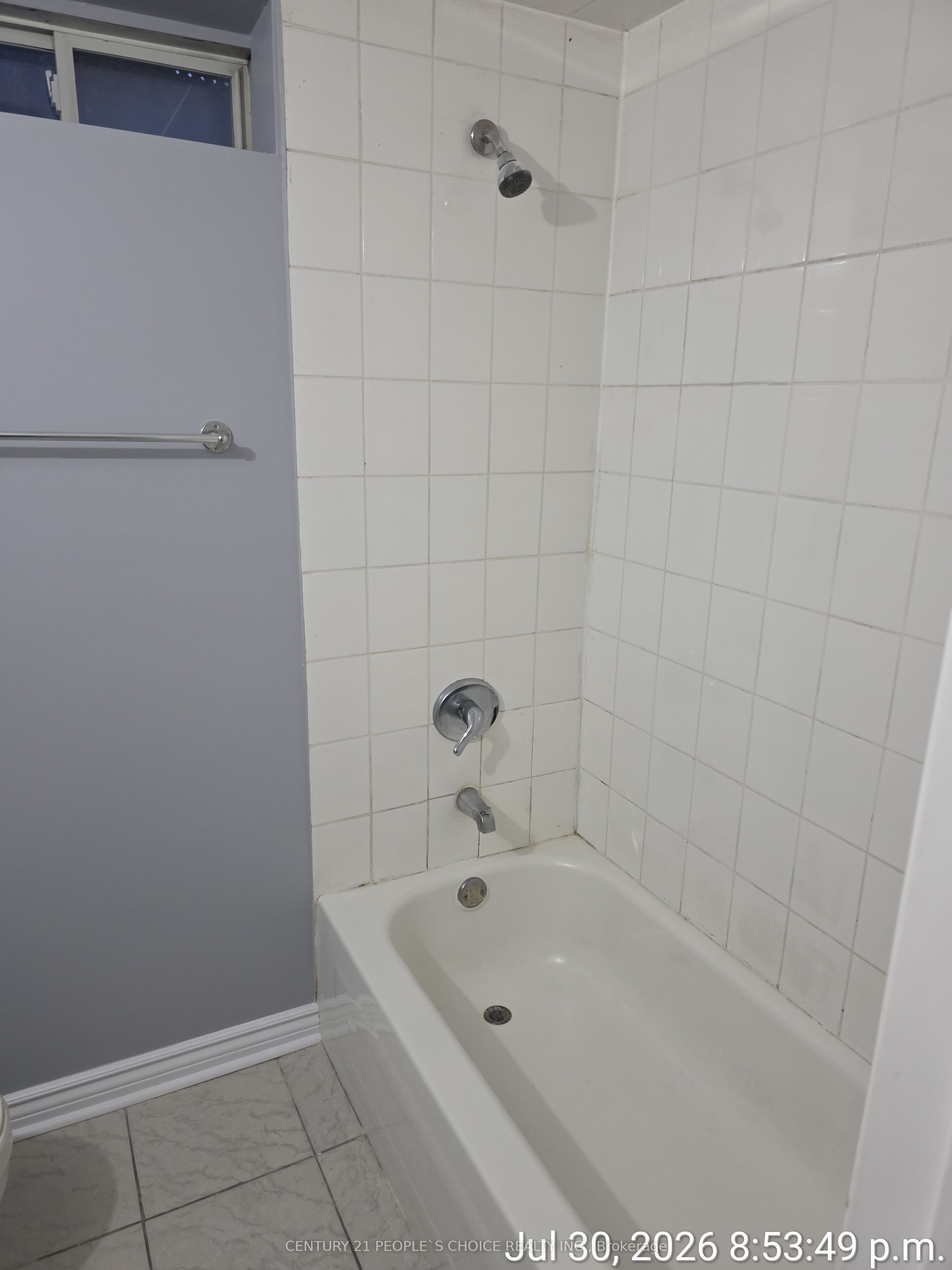 84 Alfonso Crescent E Bsmt, Brampton, ON L6P 1S4 photo 4