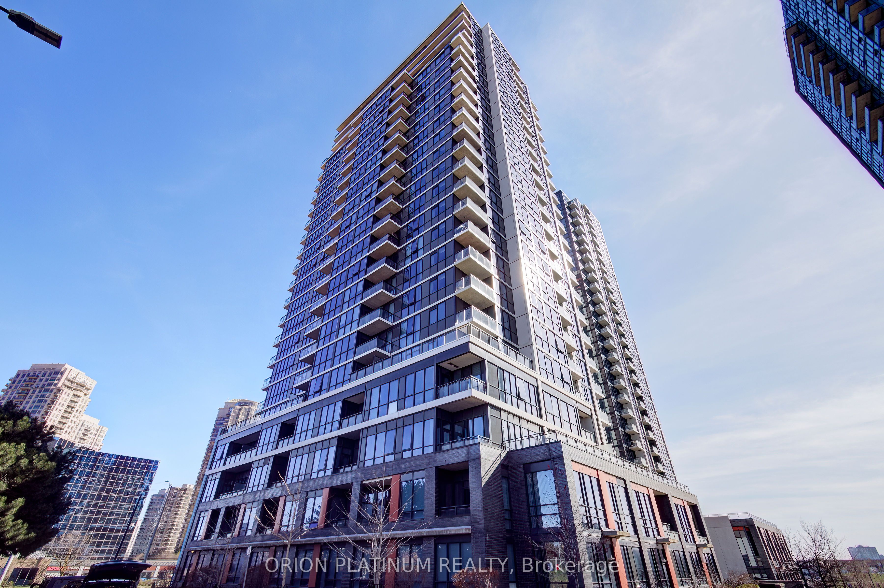 55 Eglinton Avenue 2003, Mississauga, ON L5R 0E4