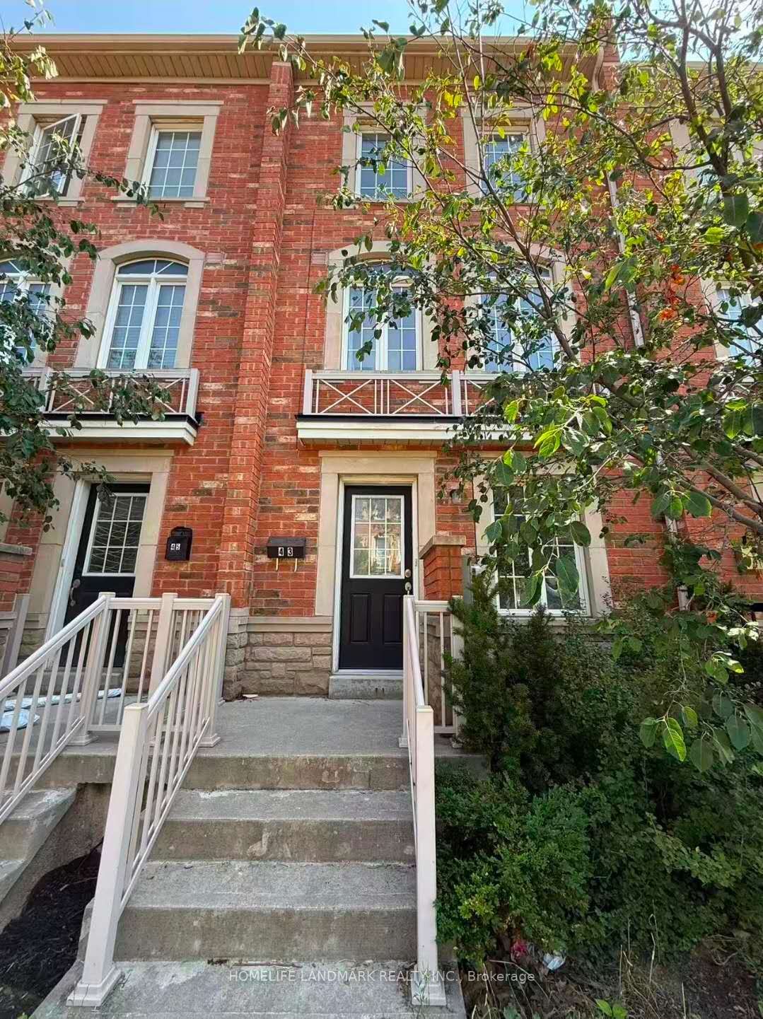 43 Odoardo Di Santo Circle, Toronto, ON M3L 0G4