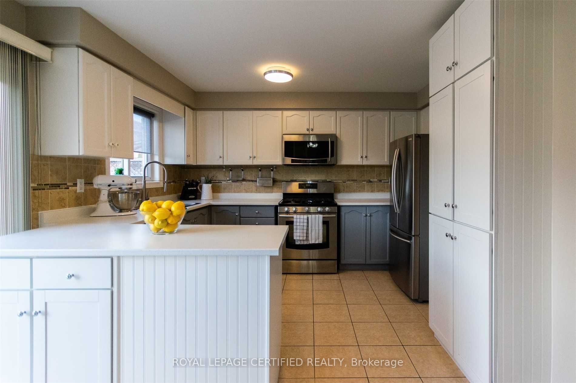 33 E Winners Circle E, Brampton, ON L7A 1W3 photo 5
