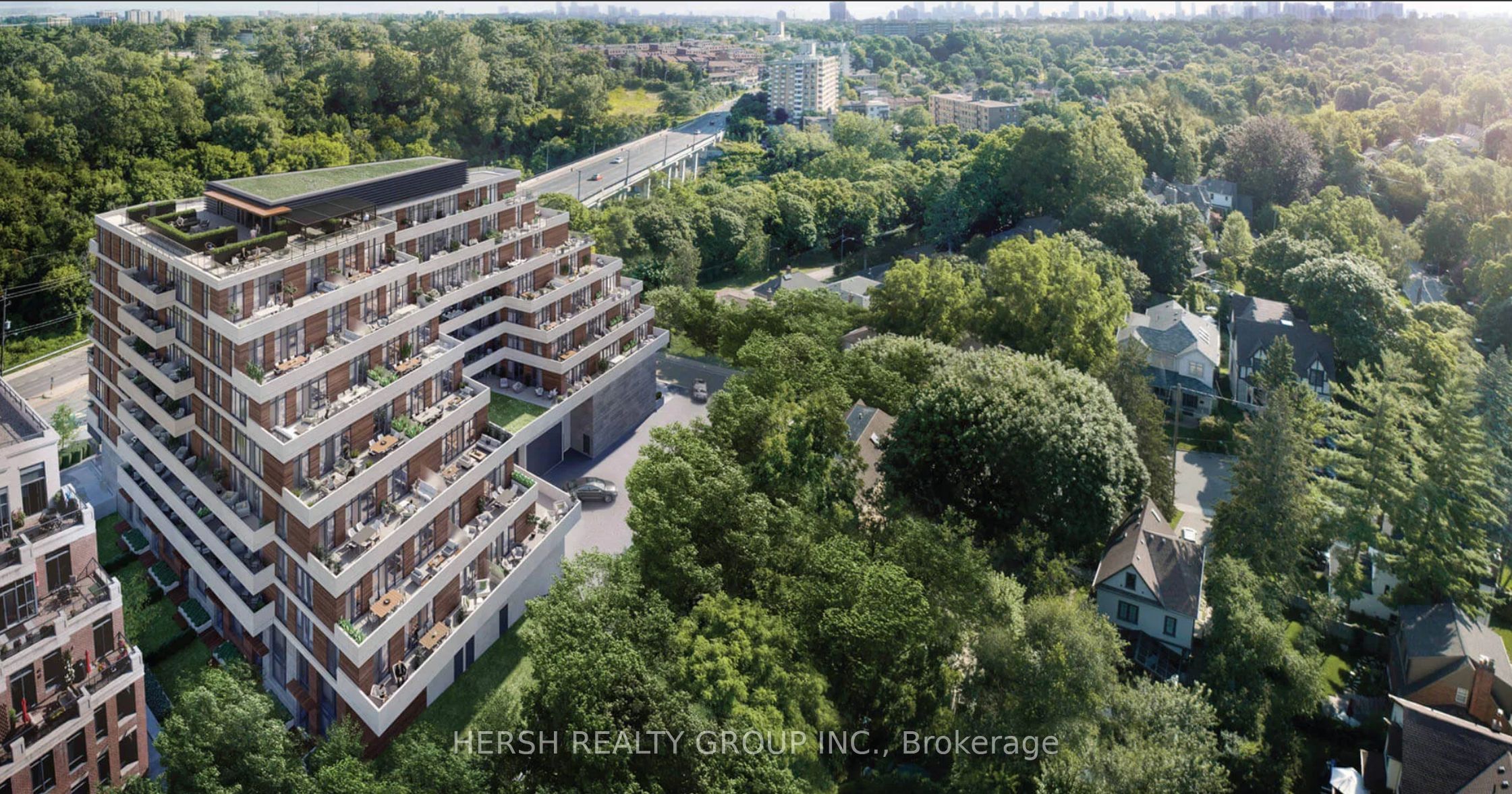 160 Kingsway Crescent 101, Toronto, ON M8X 0B5