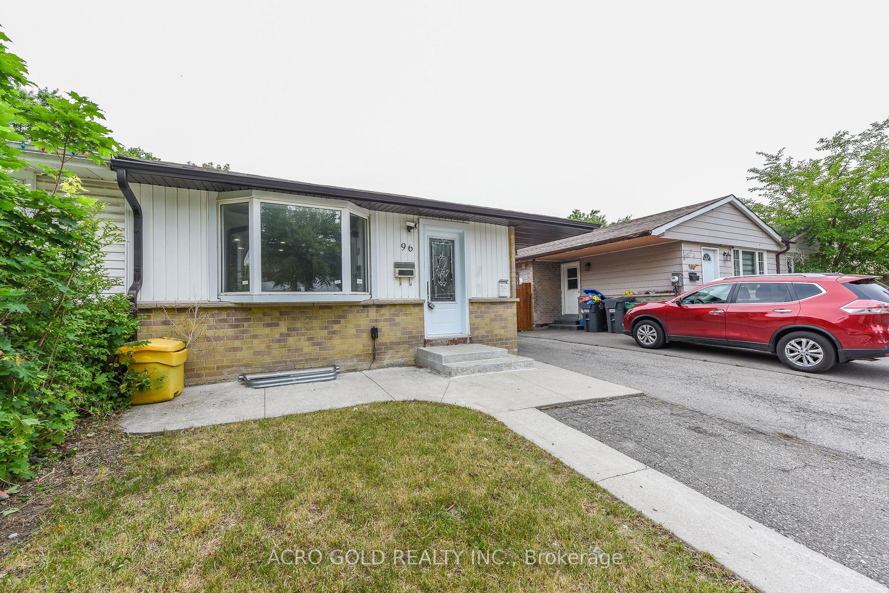 96 Archdekin Drive, Brampton, ON L6V 1Y7