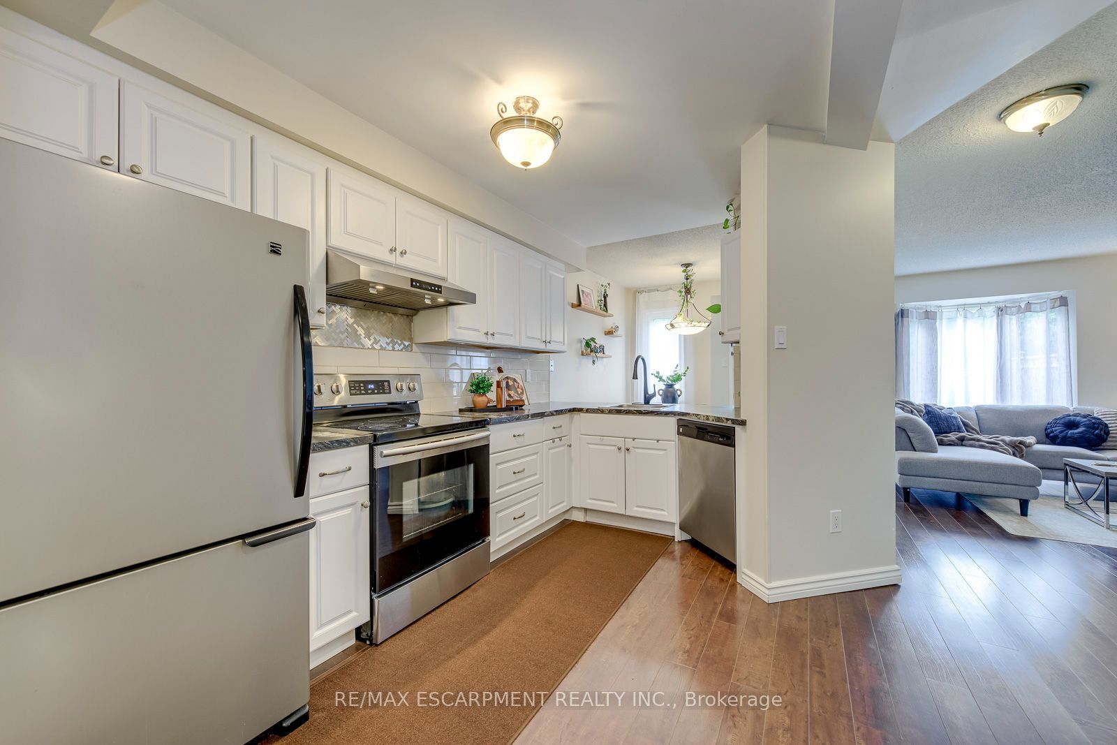 2549 Addingham Crescent, Oakville, ON L6J 7K7 photo 4