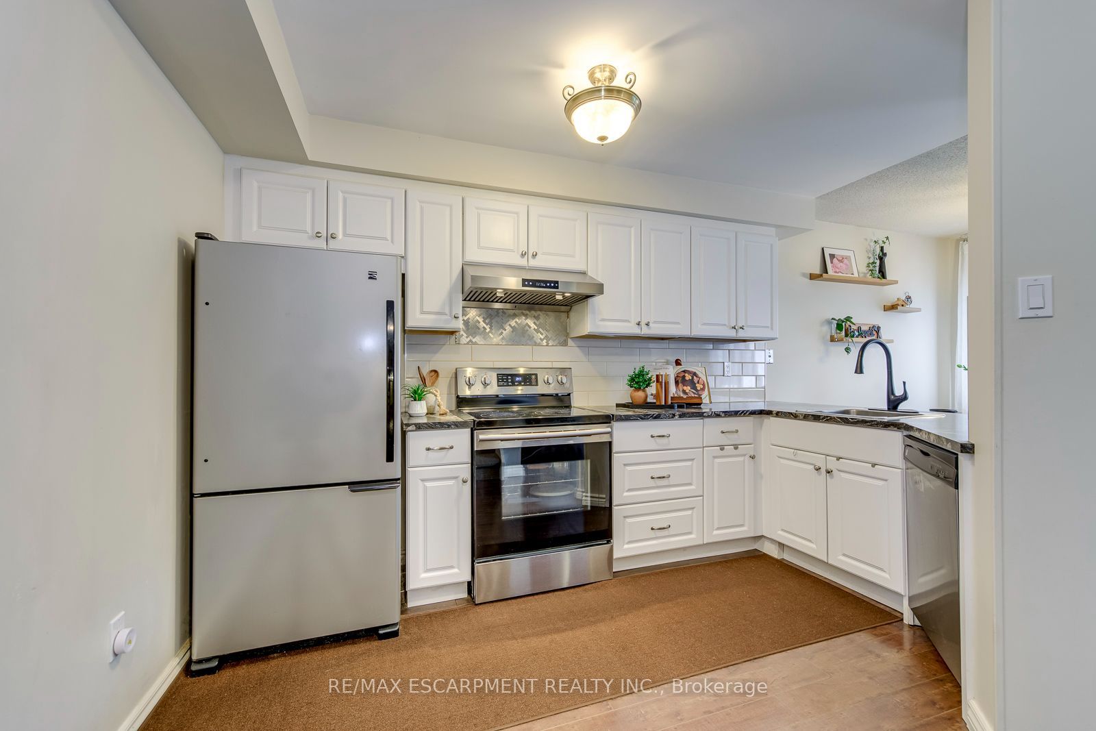 2549 Addingham Crescent, Oakville, ON L6J 7K7 photo 5